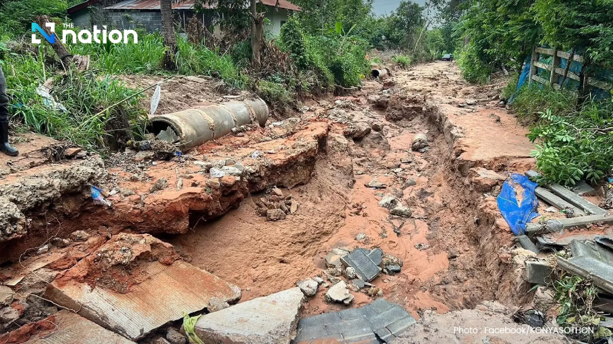 Heavy rain and flooding Hit Yasothon and Sakon Nakhon, authorities on high alert for possible evacuations