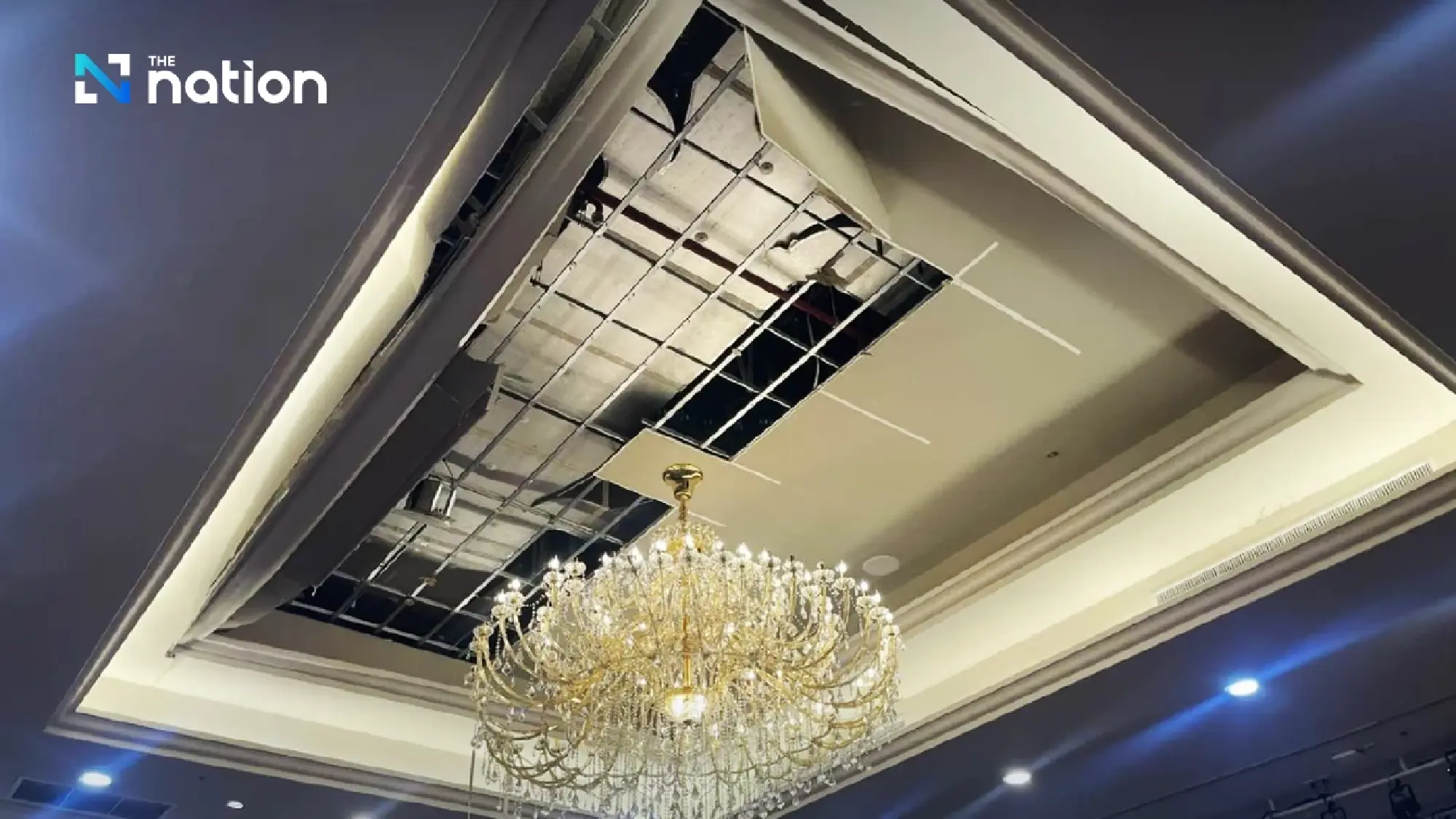 Immigration Bureau insists building safe after ceiling collapse