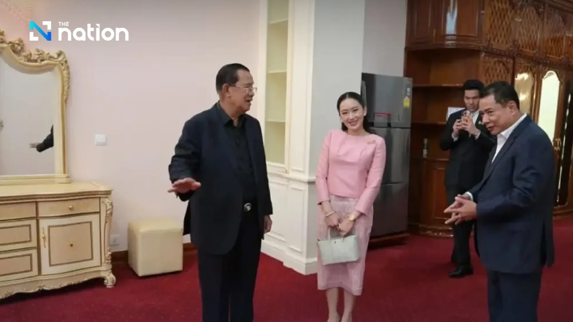 Hun Sen shares photos of Paetongtarn visiting former PM\'s rooms in Phnom Penh