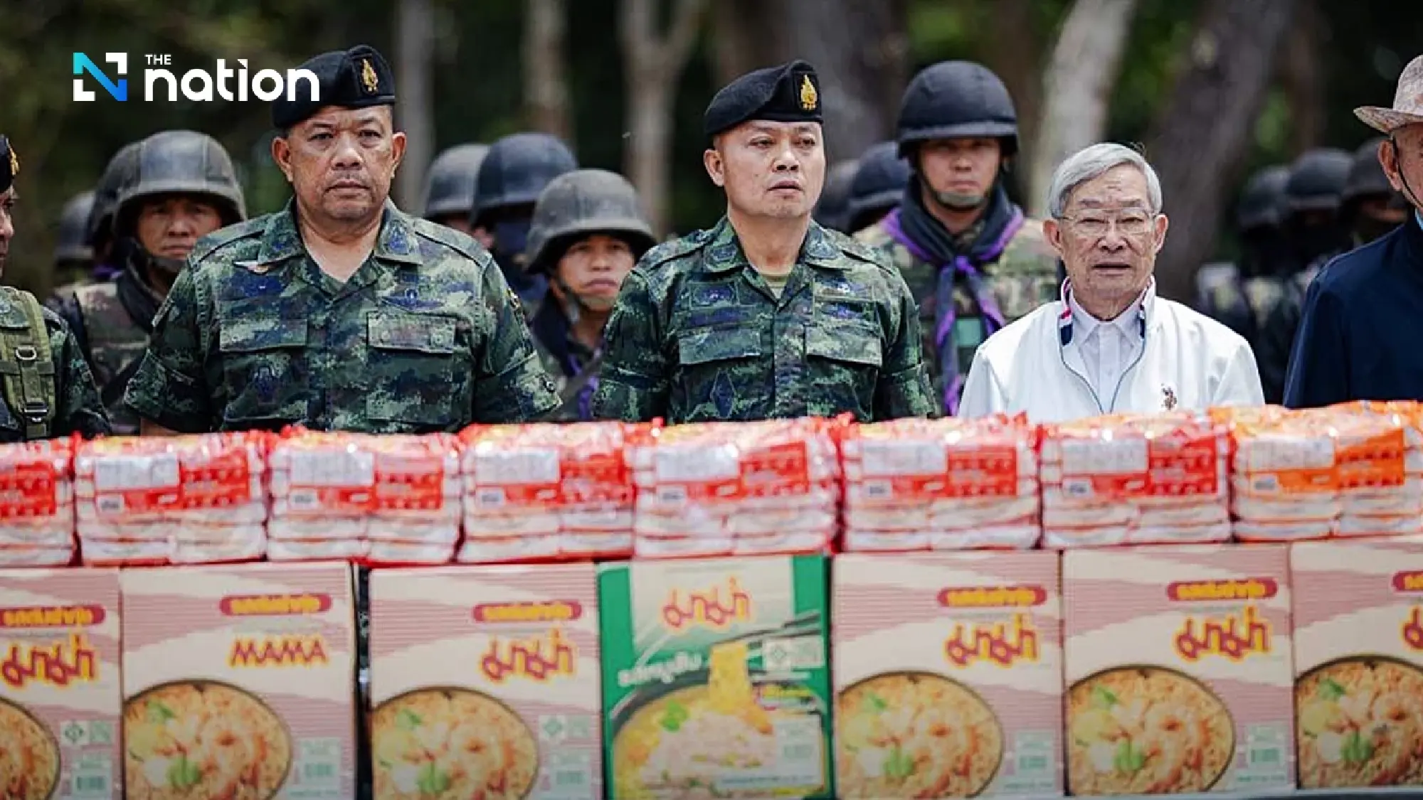 Second Army Area chief visits border base in Ubon Ratchathani