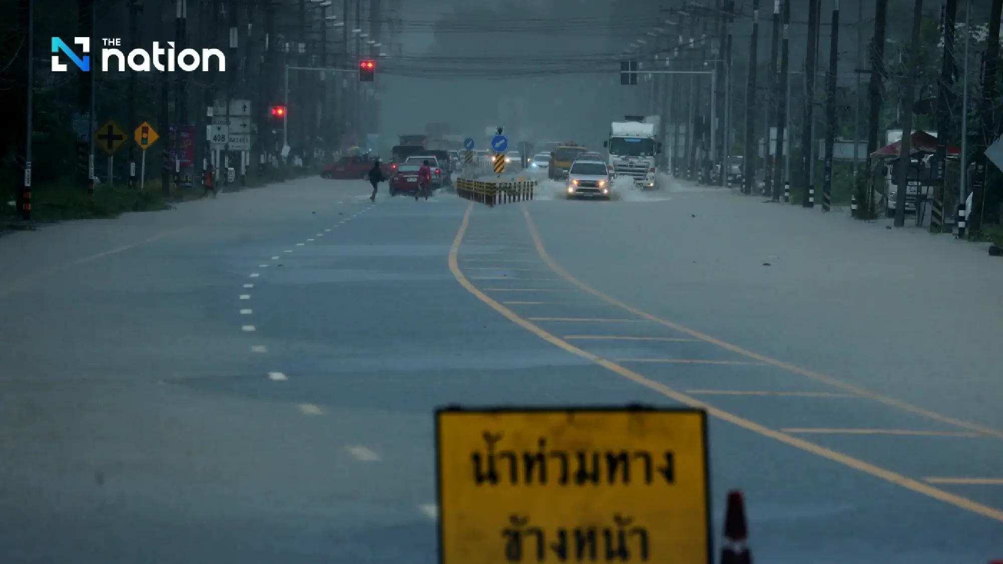 Torrential rain batters south, thunderstorms expected in Bangkok
