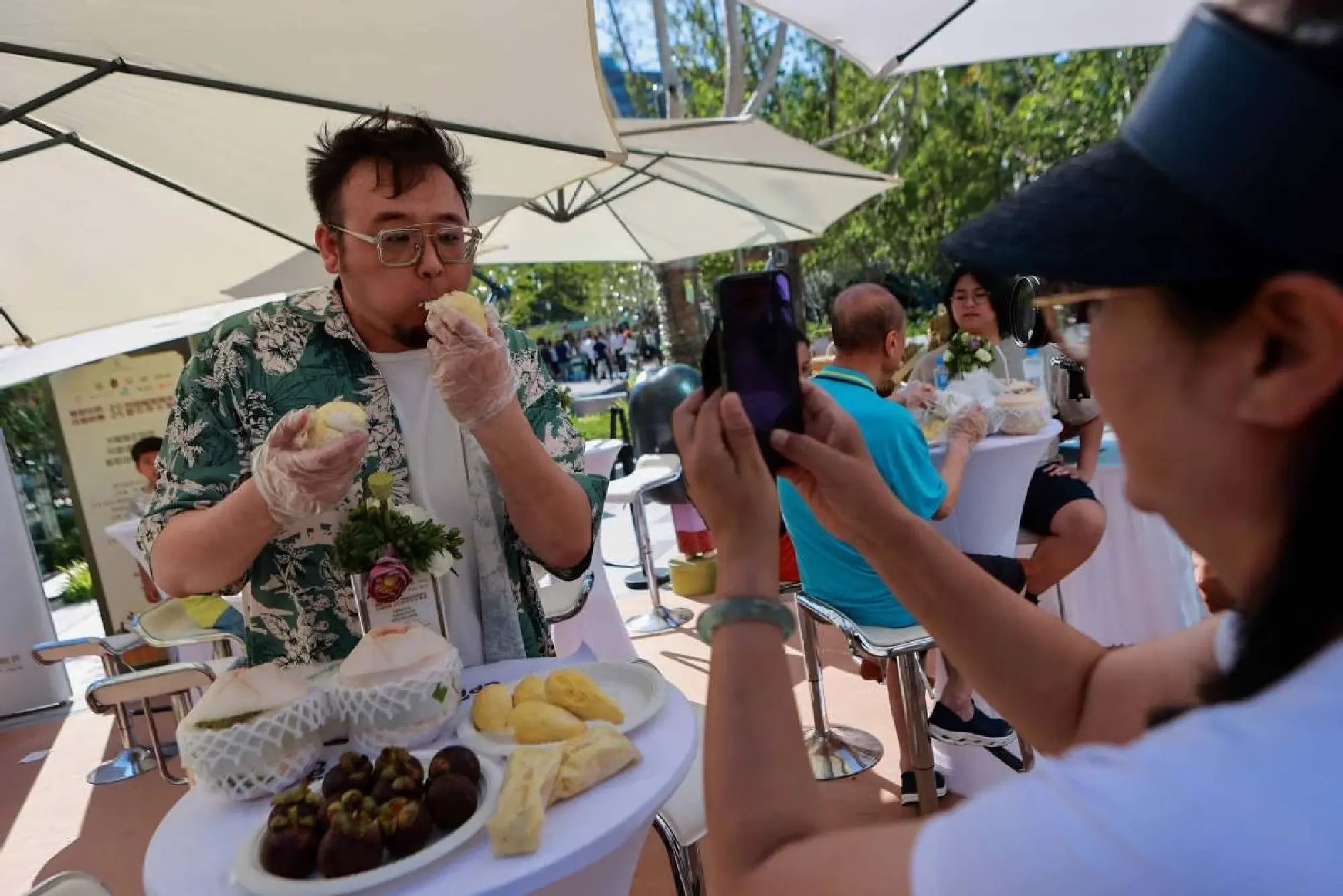 China, Thailand kick off durian festival, fruit week