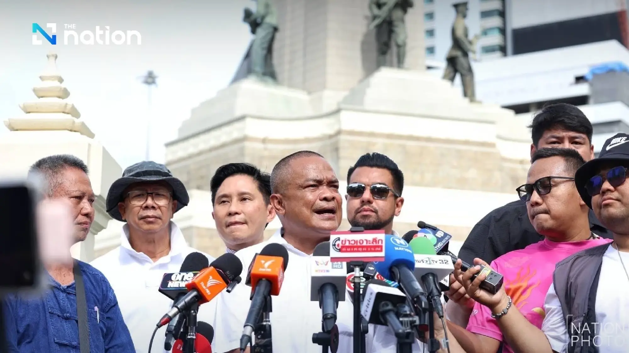 Jatuporn picks Victory Monument as protest site to oust Paetongtarn