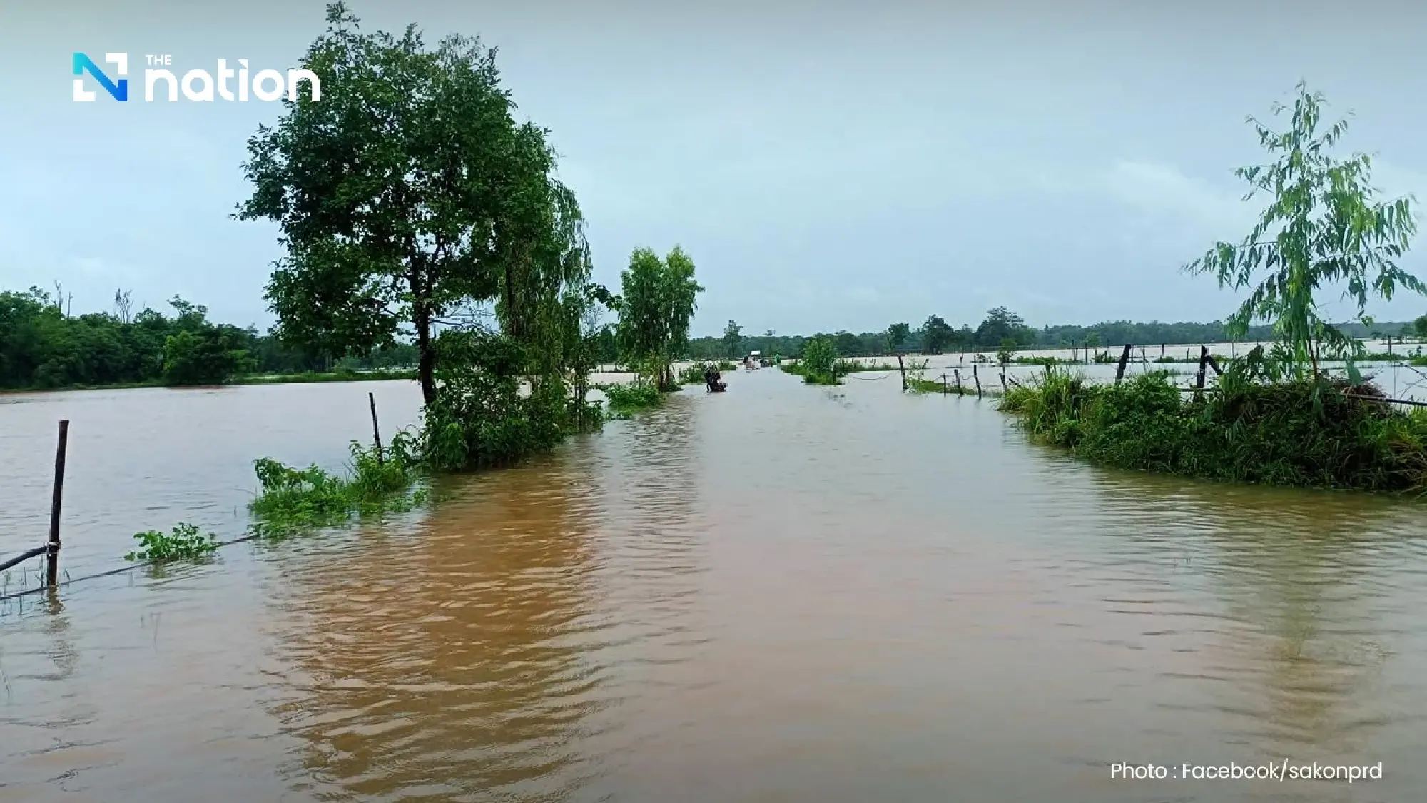 Heavy rain and flooding Hit Yasothon and Sakon Nakhon, authorities on high alert for possible evacuations