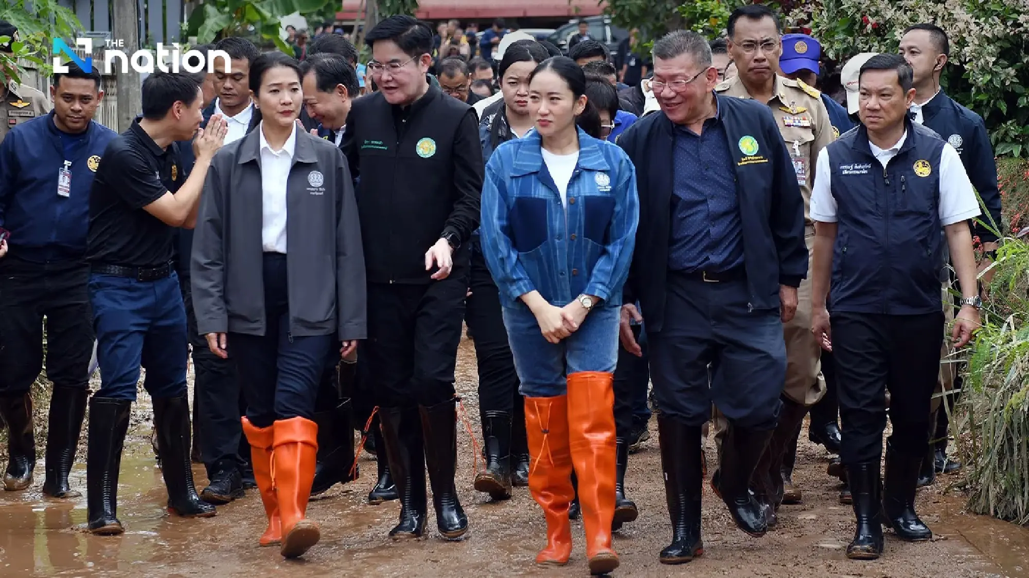 Paetongtarn visits flood-hit Chiang Rai, pledges swift relief and support