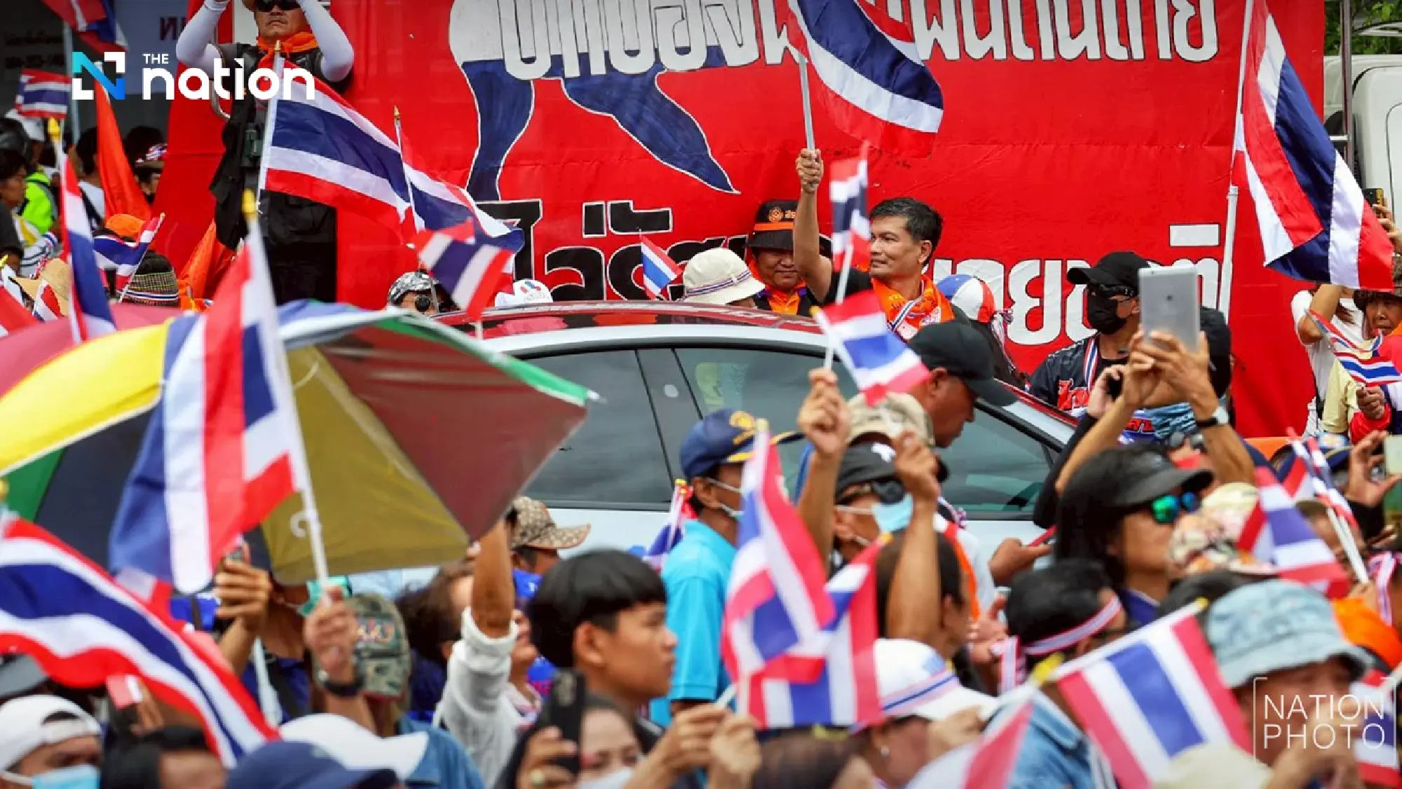 Traffic to Victory Monument blocked due to mass protest rally
