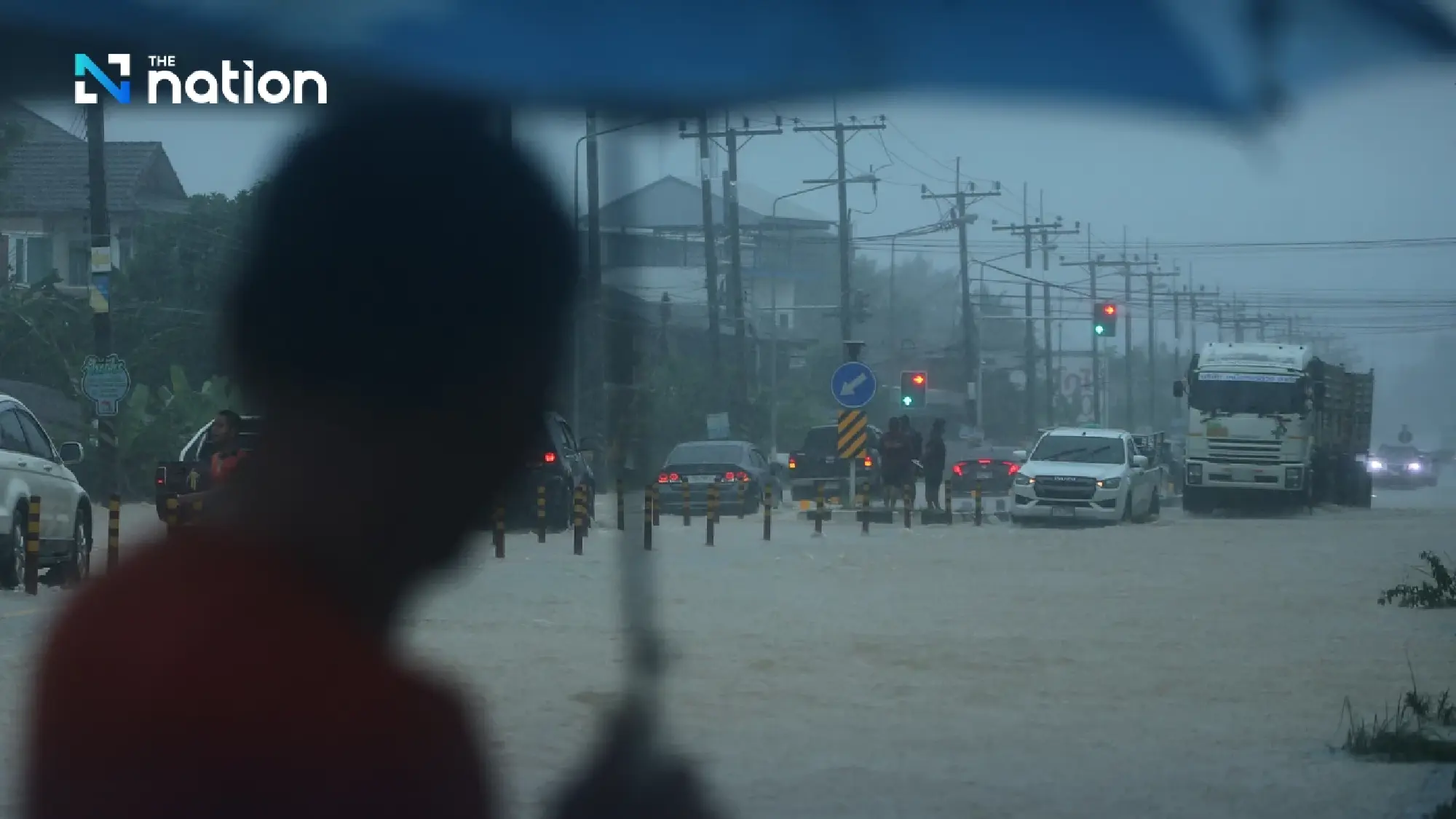 Torrential rain batters south, thunderstorms expected in Bangkok
