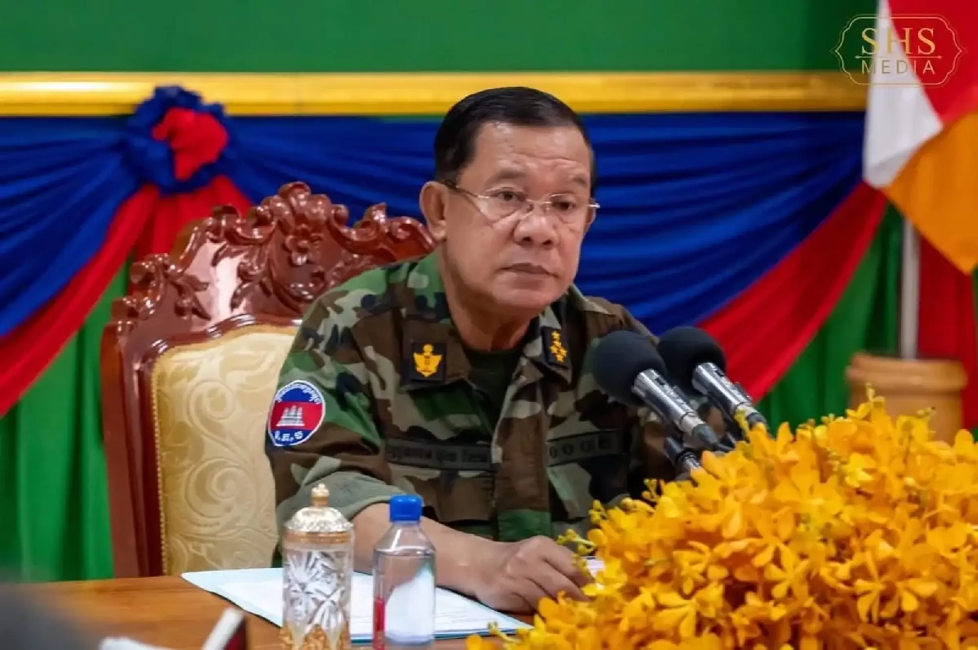 Thai PM visits Thai-Cambodian border as Hun Sen conducts border mission too