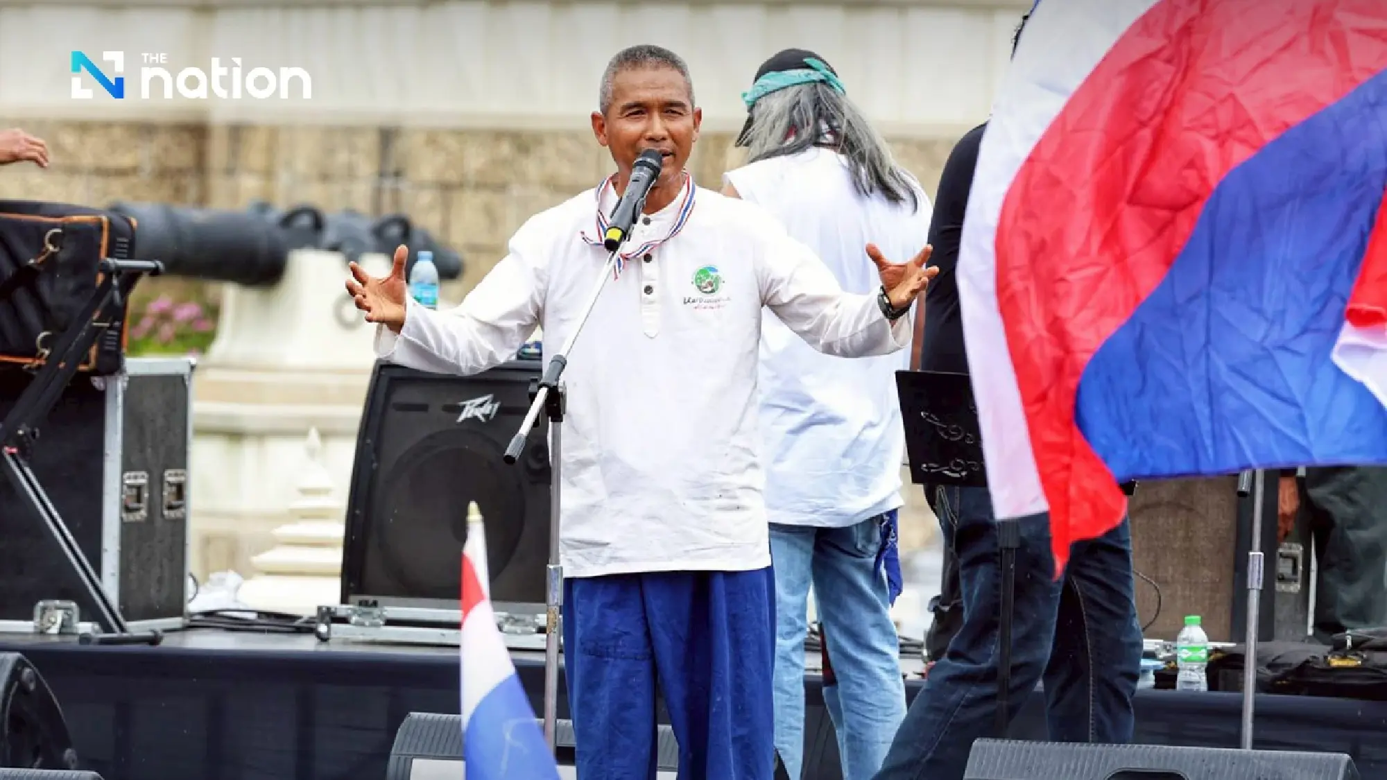 Traffic to Victory Monument blocked due to mass protest rally