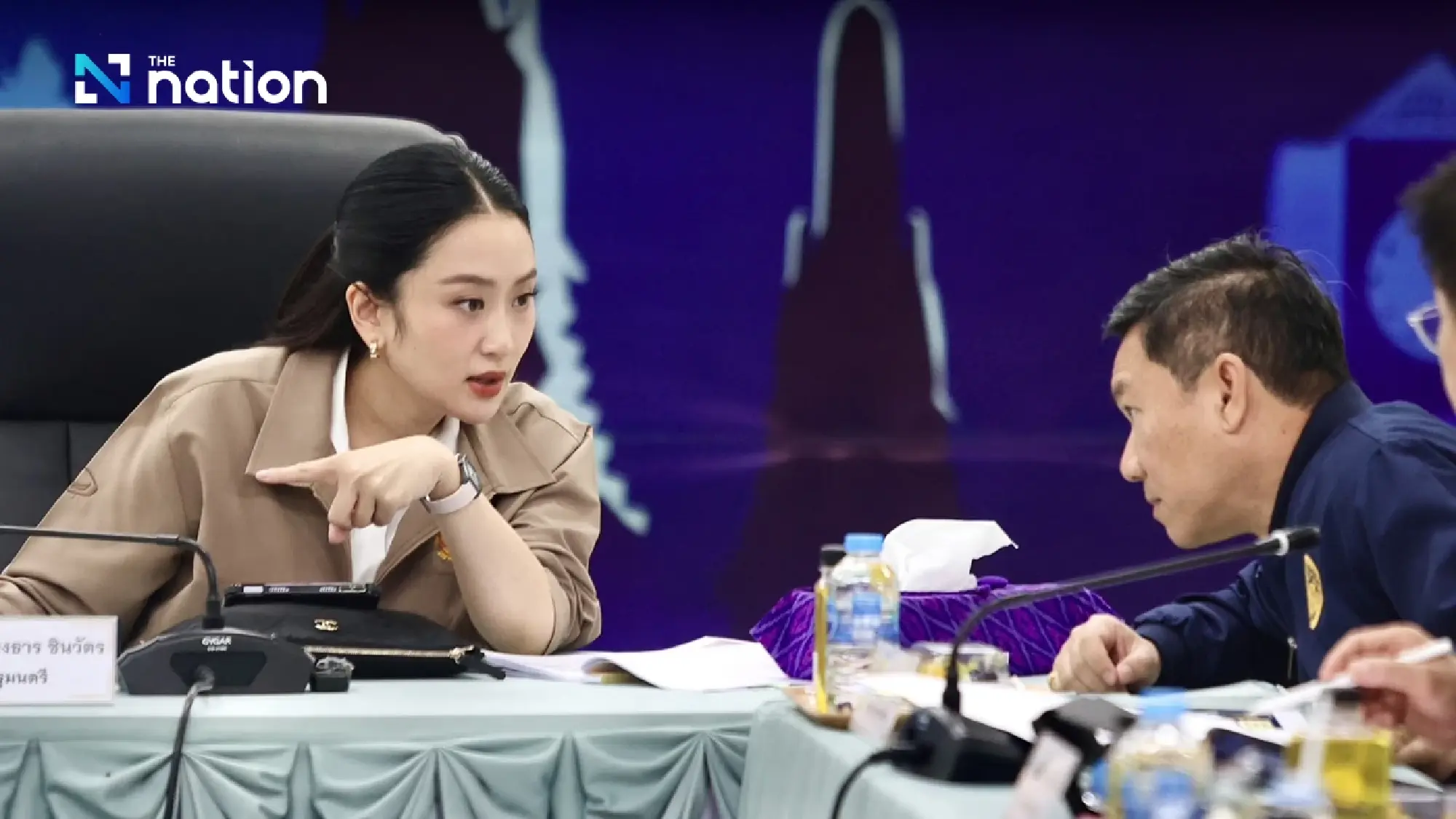 Paetongtarn visits Aranyaprathet to assess border situation, warns against cross-border crime