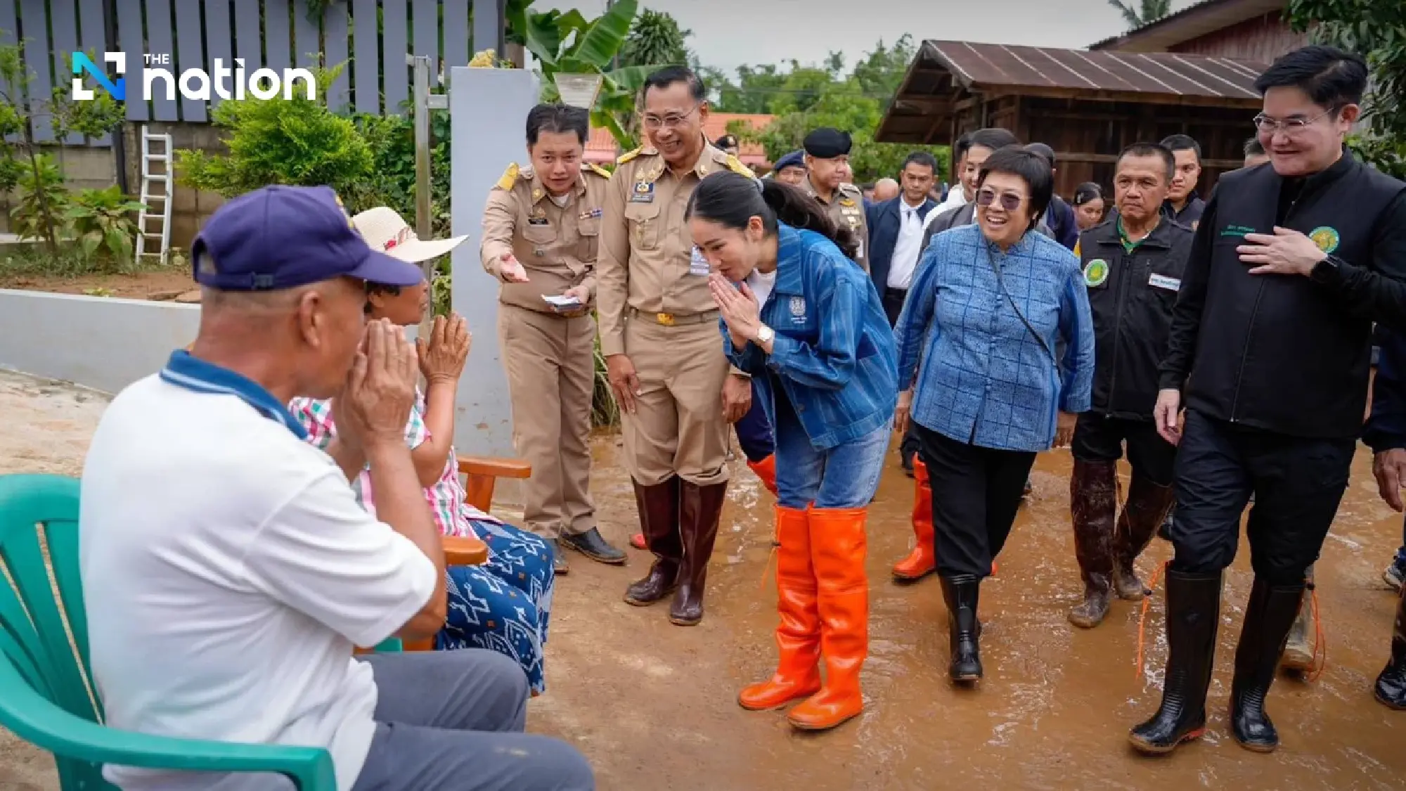 Paetongtarn visits flood-hit Chiang Rai, pledges swift relief and support