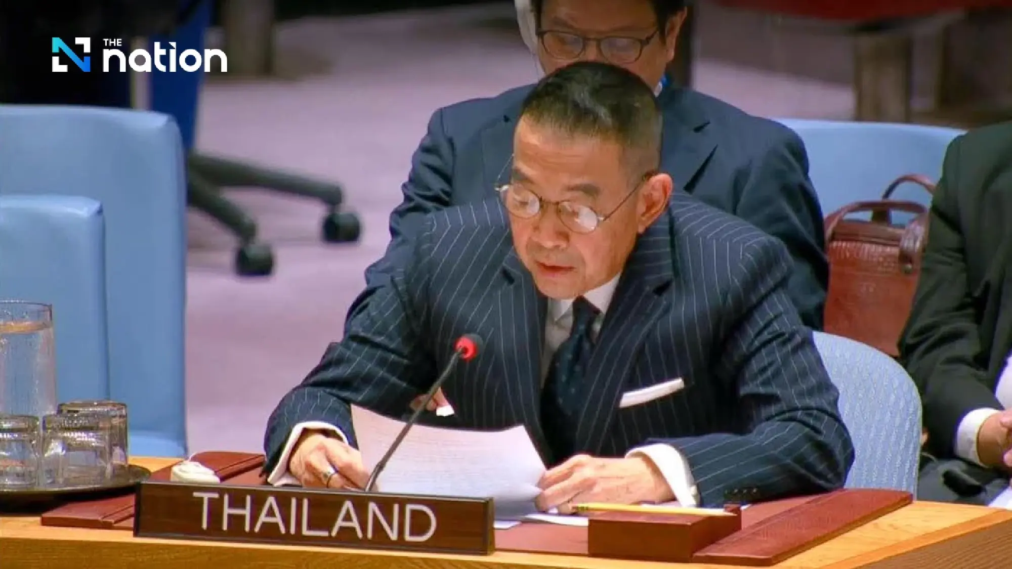 Maris holds meeting to prepare plan for assisting Thai nationals in Cambodia