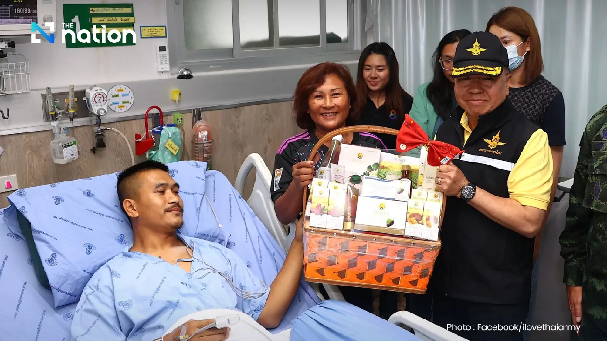 Gen Nattapon visits injured soldiers, urges Cambodia to clear old landmines, warns against violating MOU