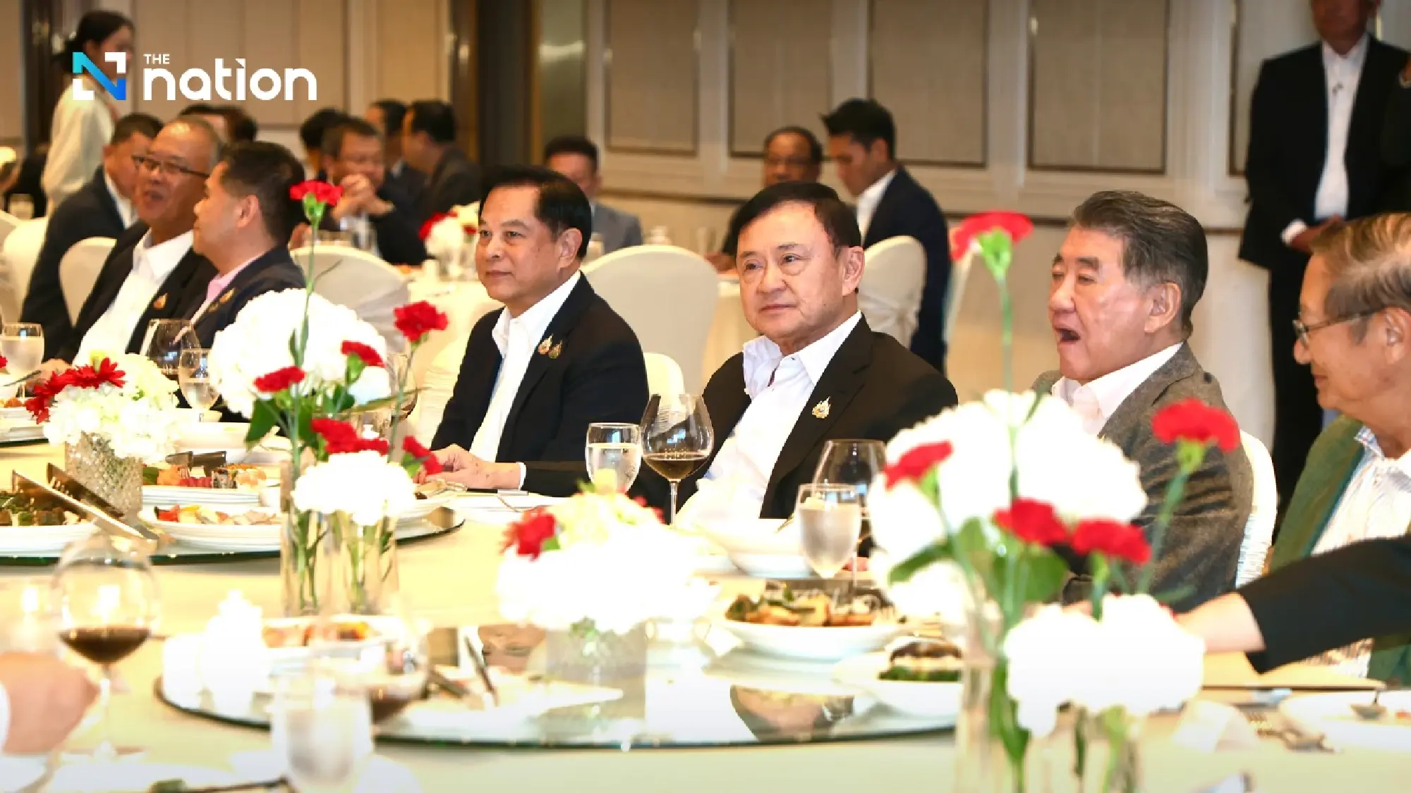 Thaksin urges coalition parties to maintain parliamentary quorum despite slim majority