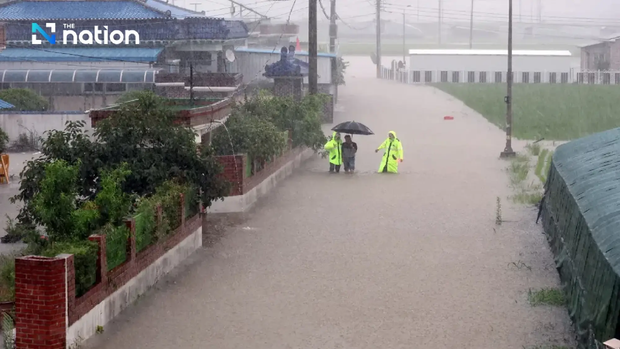 South Korea lashed by heavy rain, four dead, more than 1,000 evacuated