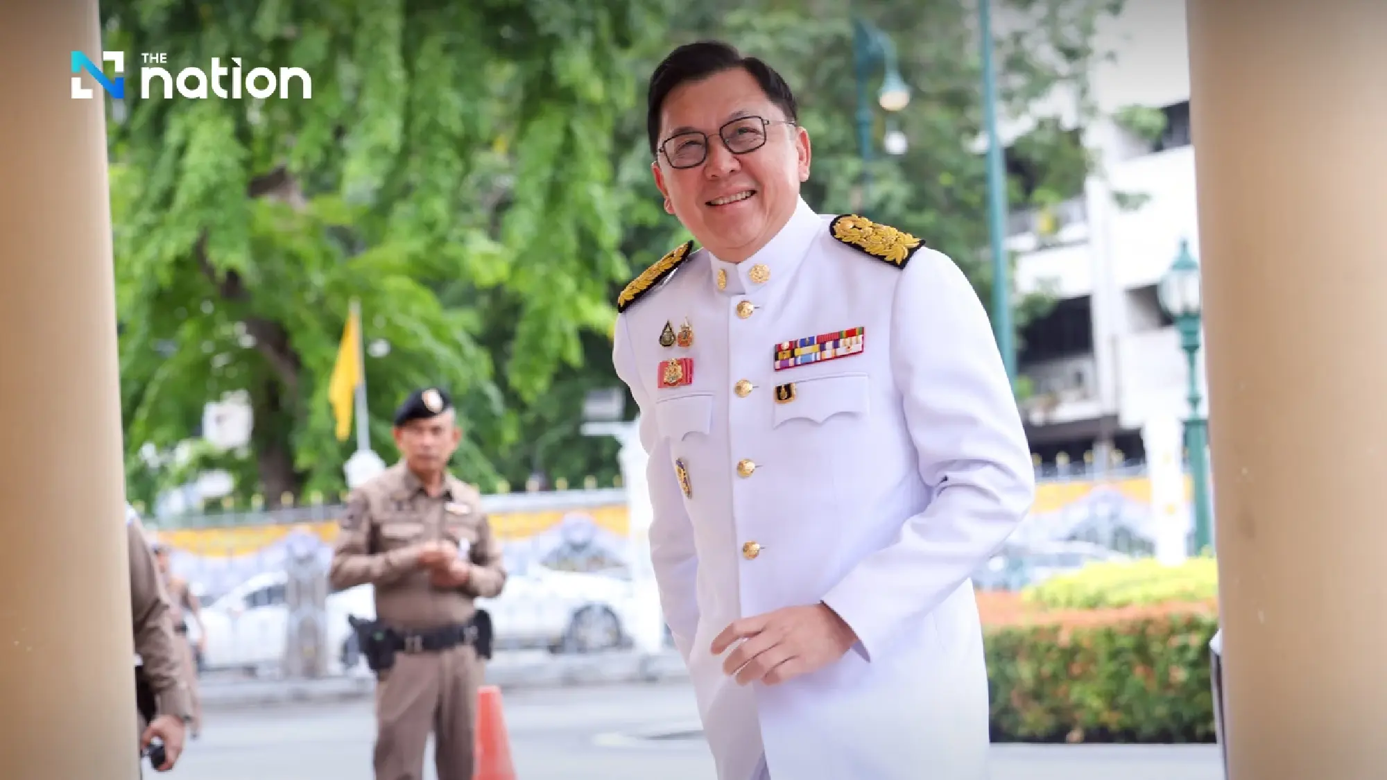 Paetongtarn joins new Cabinet ministers to take oath of office at Government House