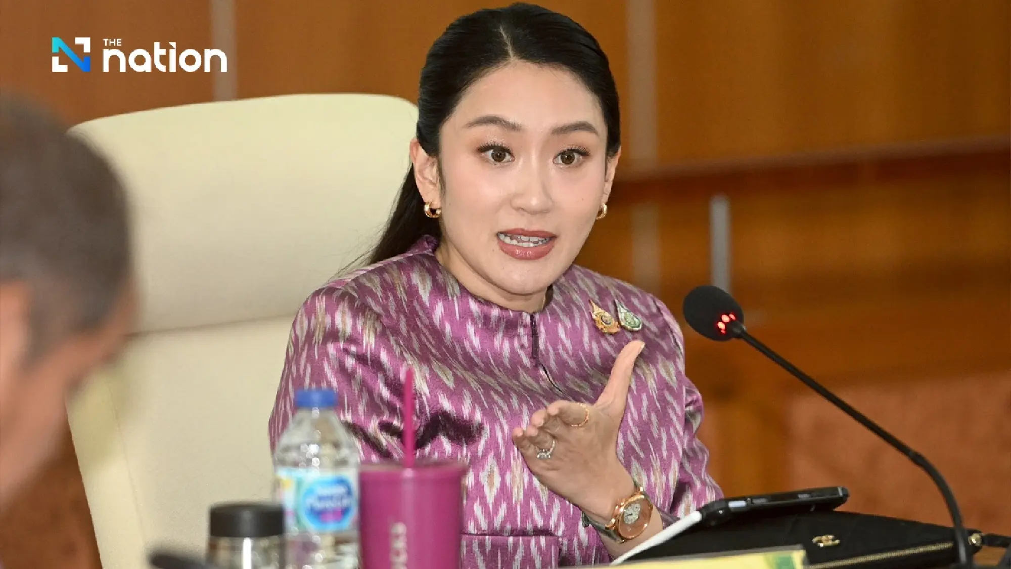 PM denies rumours of returning antiquities to Cambodia