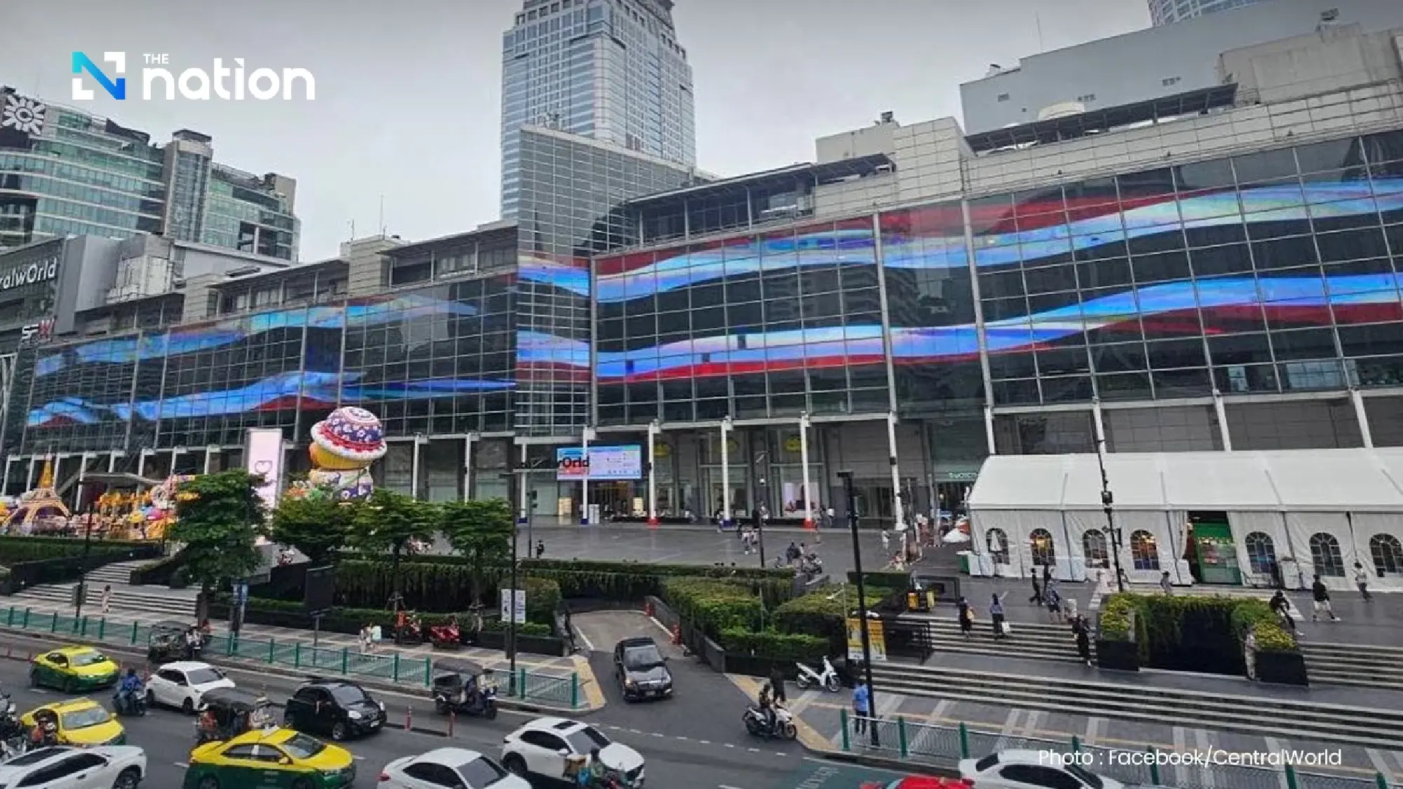 Thai businesses send morale and aid to frontline troops and border victims