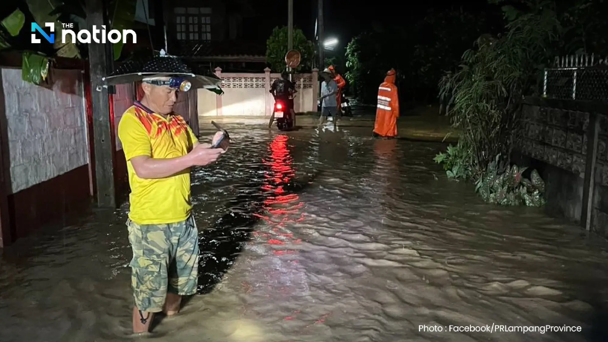 Heavy rain and flash floods hit Lampang, residents evacuated as floods damage homes