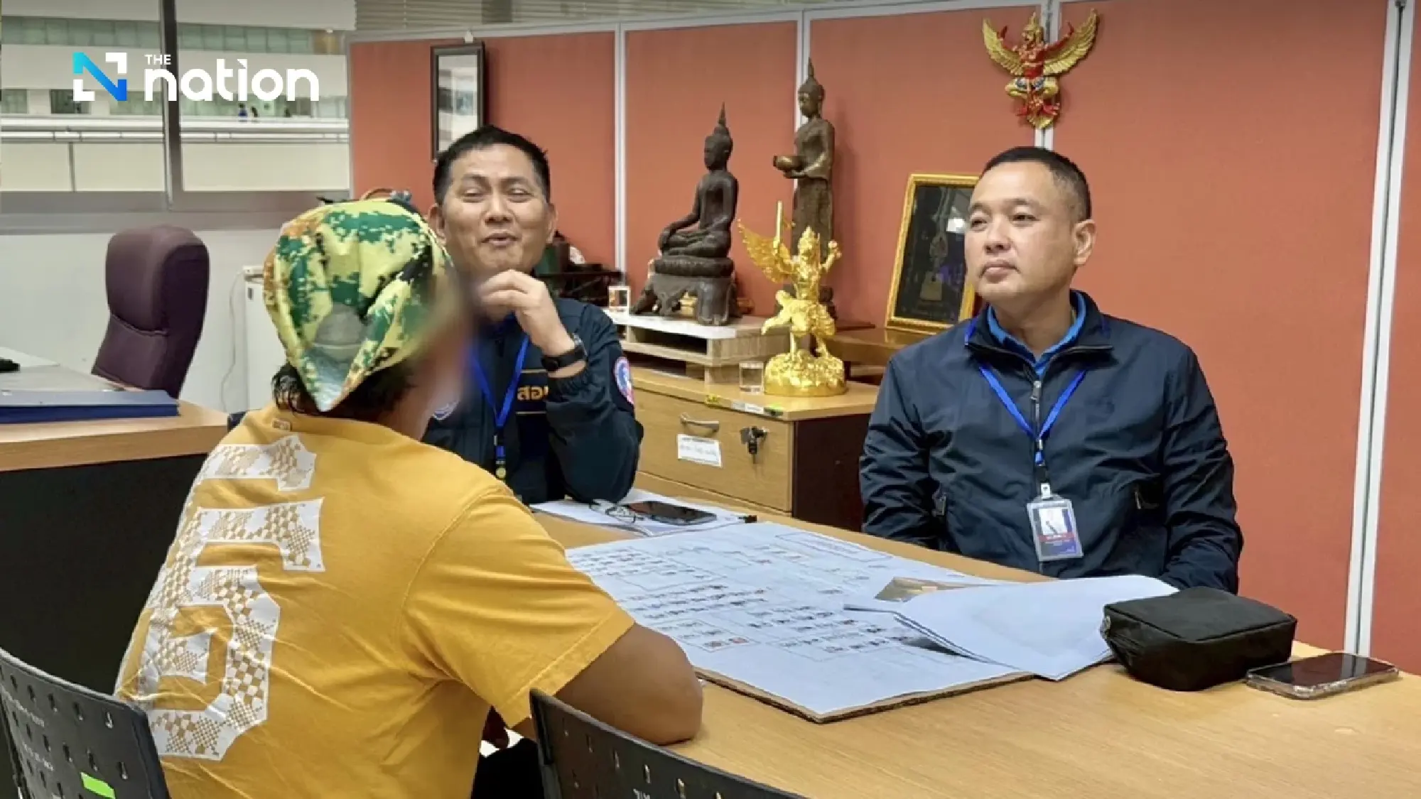Two Poipet scam gang members arrested, defrauding victims of 300 million baht