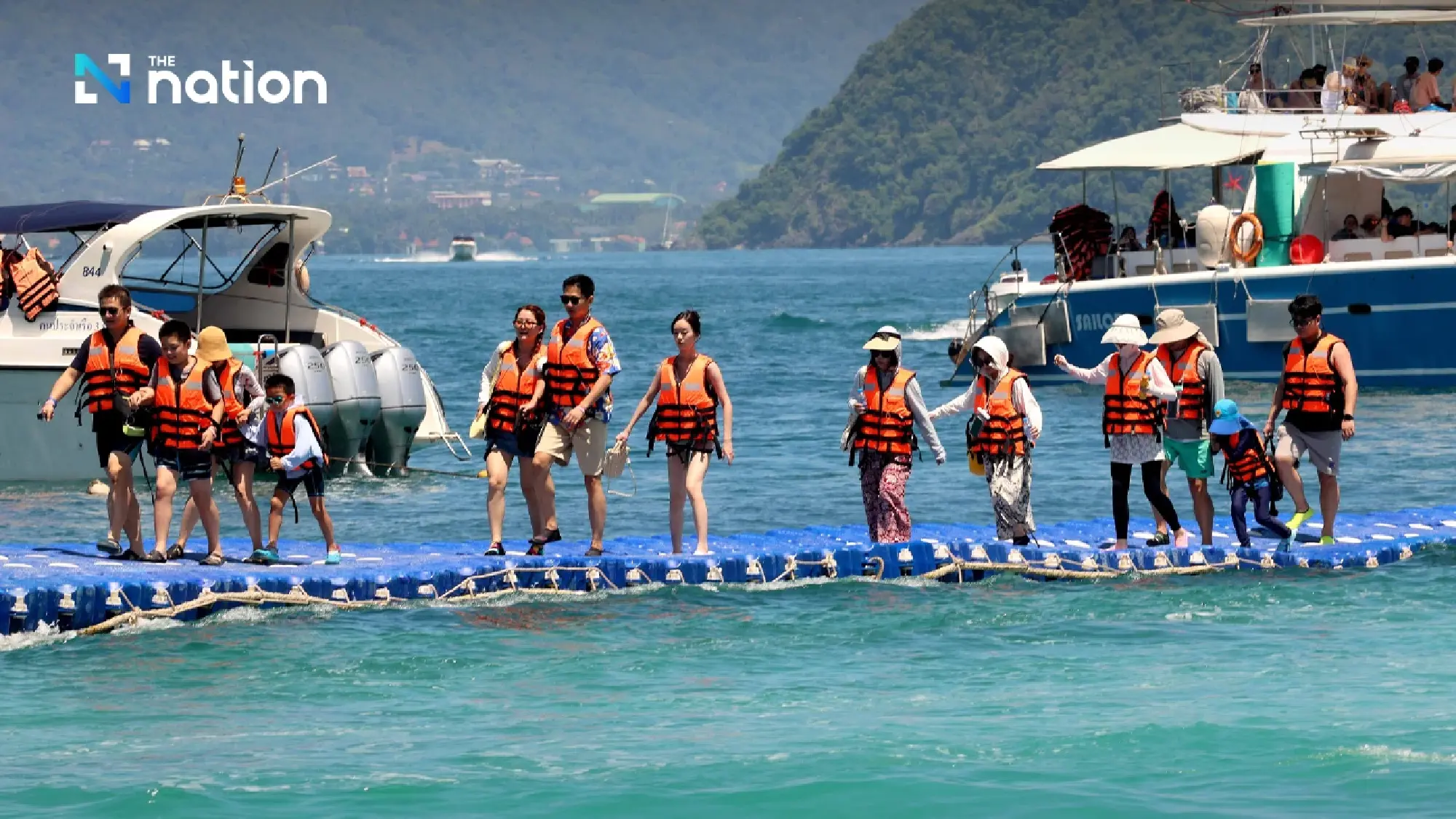 Chinese Tourist Numbers to Thailand Plummet 34%, Industry Awaits Recovery