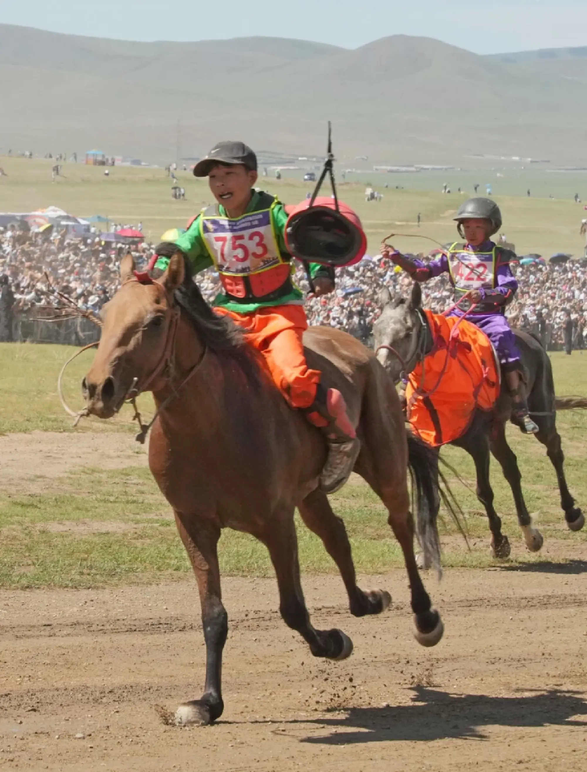 Japan\'s Emperor, Empress watch Mongolian horse race