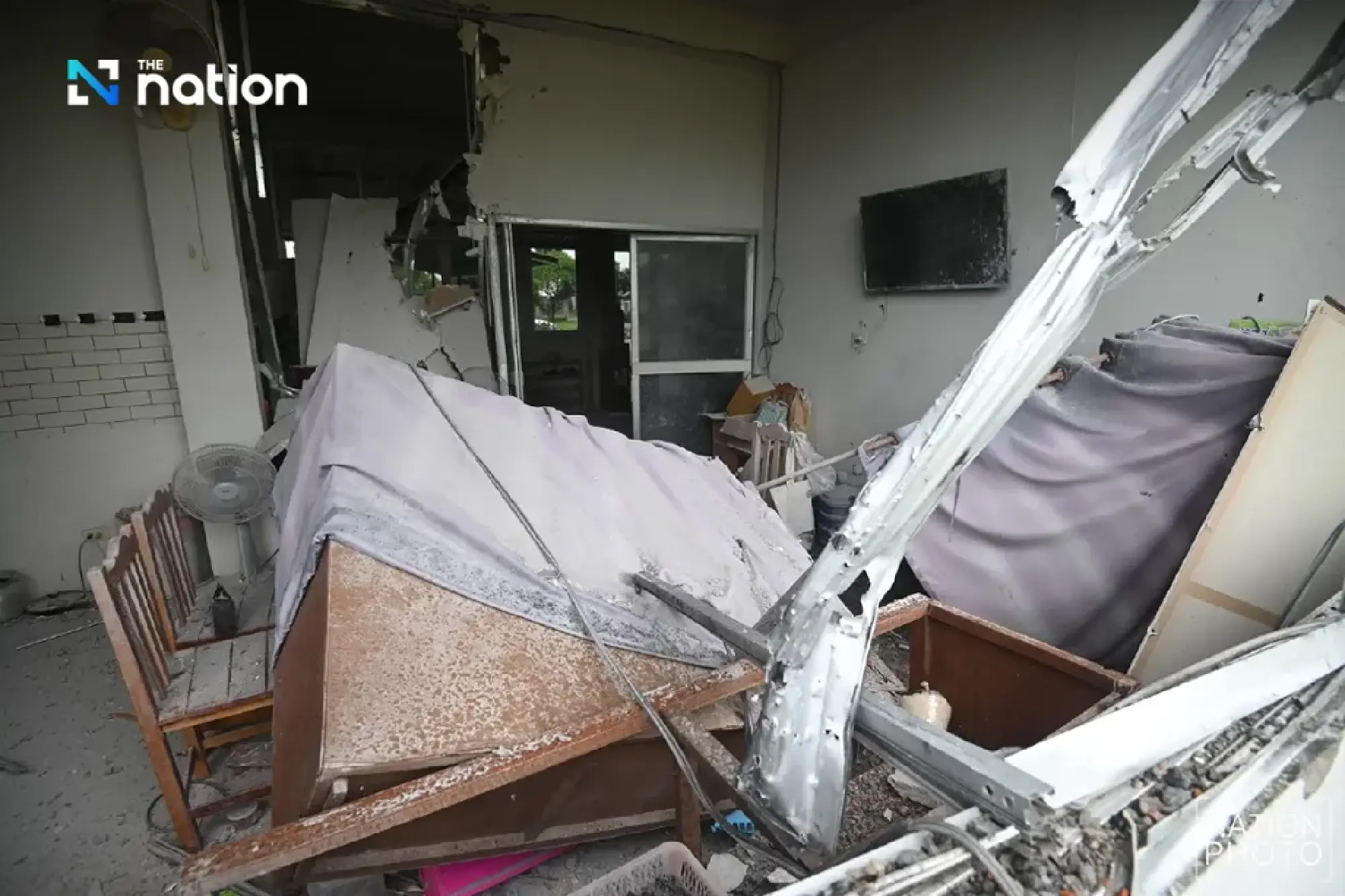 Cambodian shell hits Si Sa Ket hospital, causes major damage