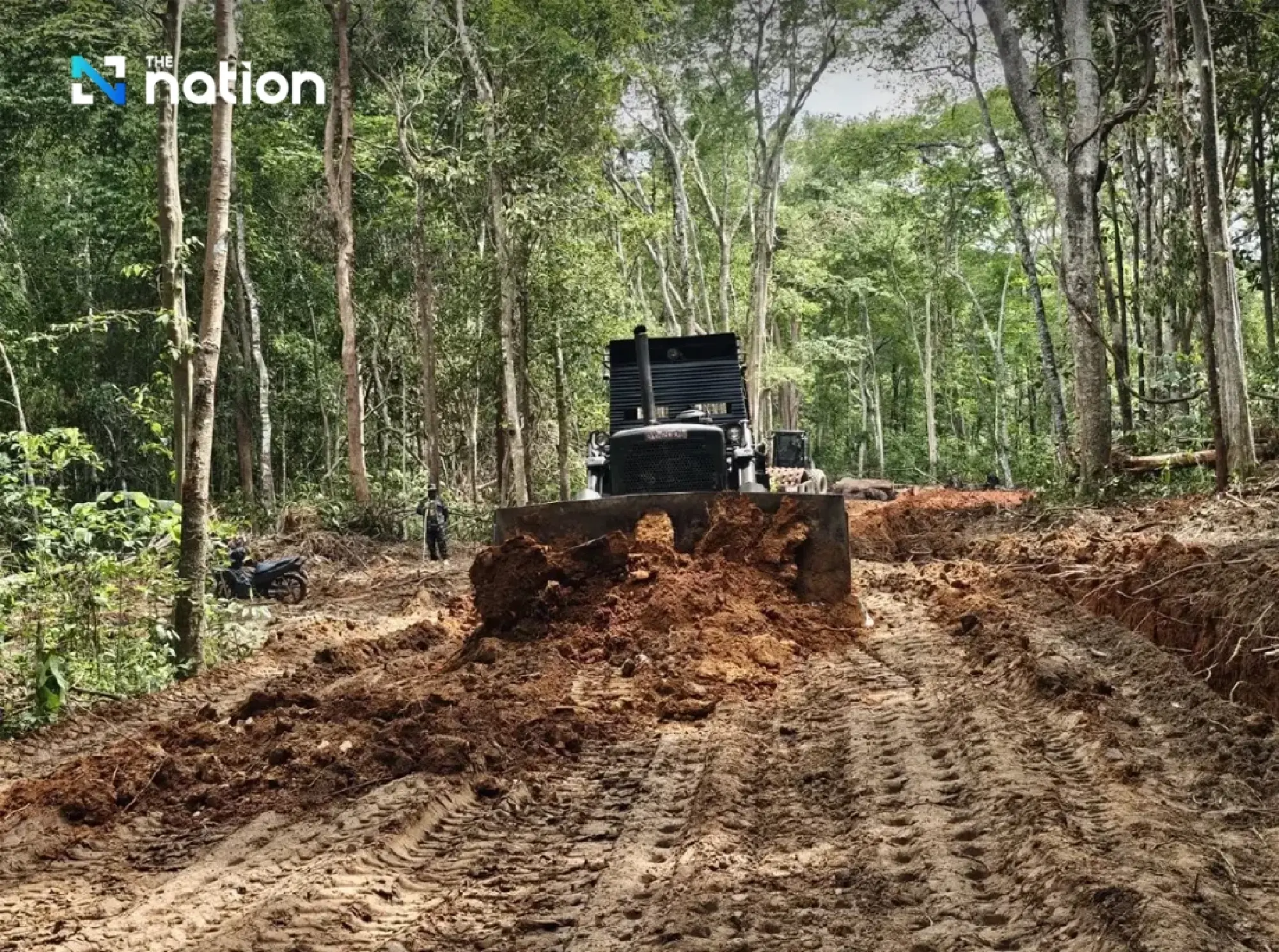 RTA deploys engineering corps, armoured tractors to clear landmines near Chong Bok