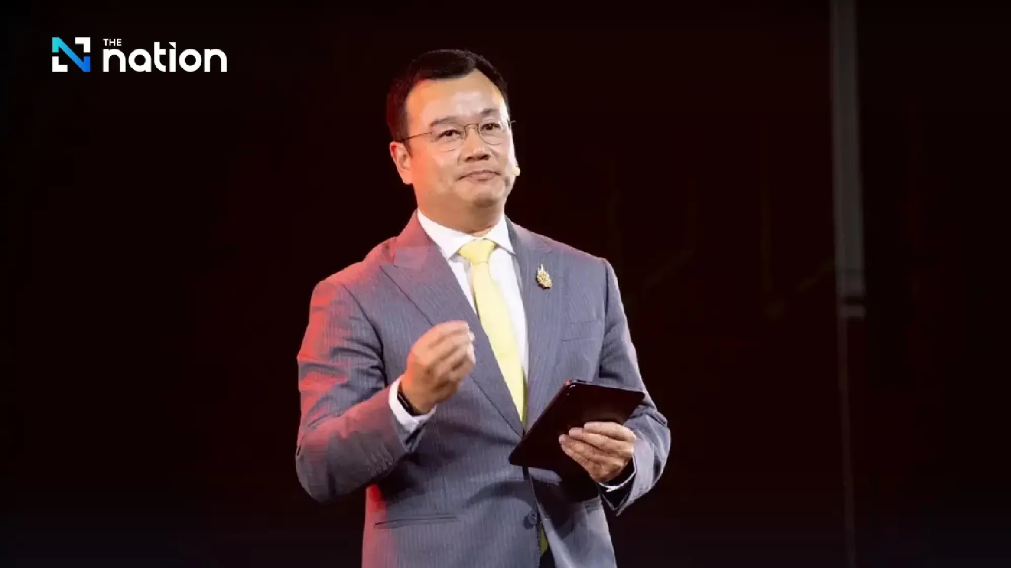 Thailand aims for 2.8 trillion baht tourism revenue in 2026 amid economic uncertainty
