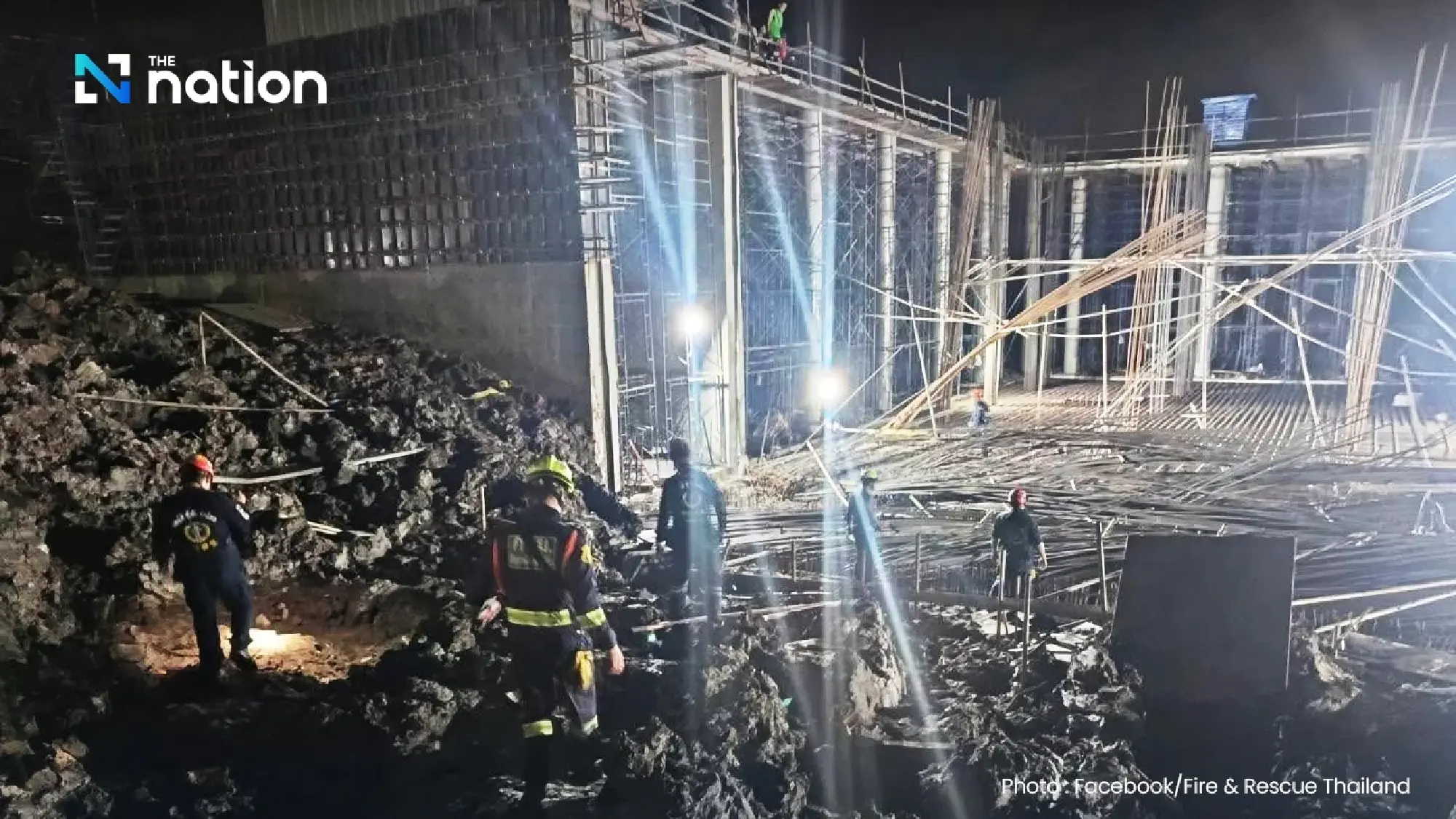 Building under construction collapses in Min Buri, injuring 13 workers