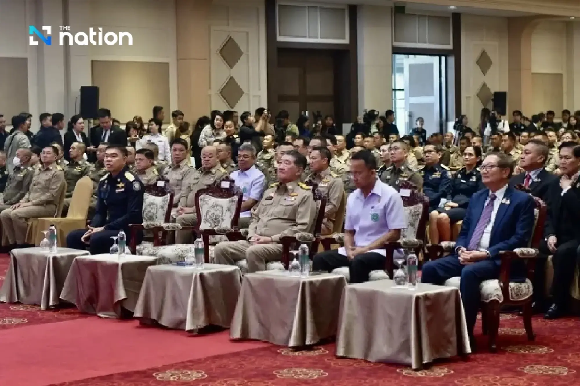 Phumtham vows to eliminate drugs from communities in three months