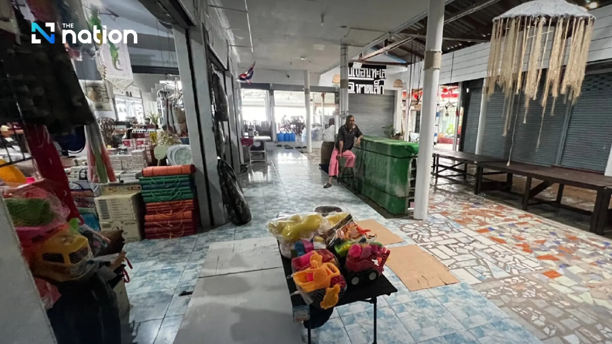 Border trade stalls as Thai-Cambodian crossing stays shut for 20 days