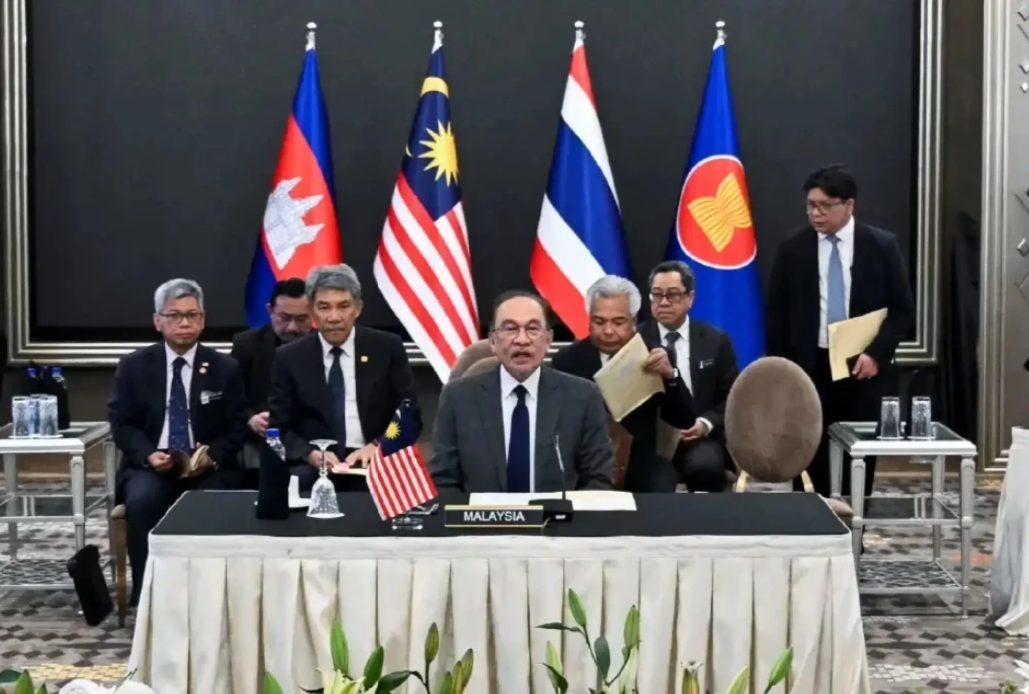 Thailand, Cambodia launch peace talks in Malaysia to halt deadly border clashes