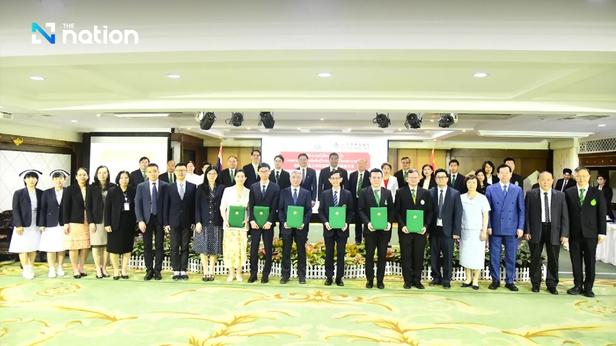 Bangkok and Shantou Hospitals Forge Sister City Ties for Traditional Chinese Medicine