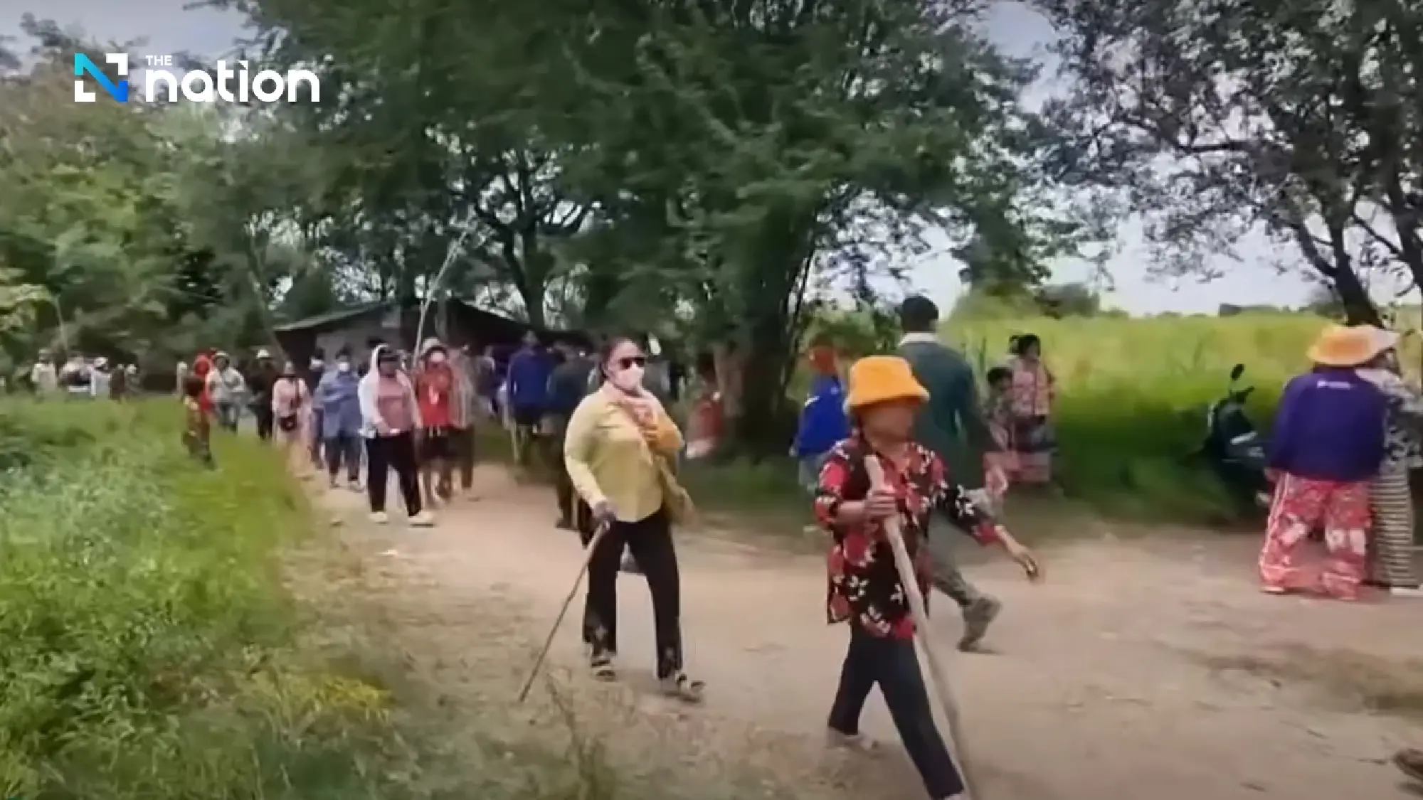 Foreign Ministry condemns Cambodia for using civilians as human shields