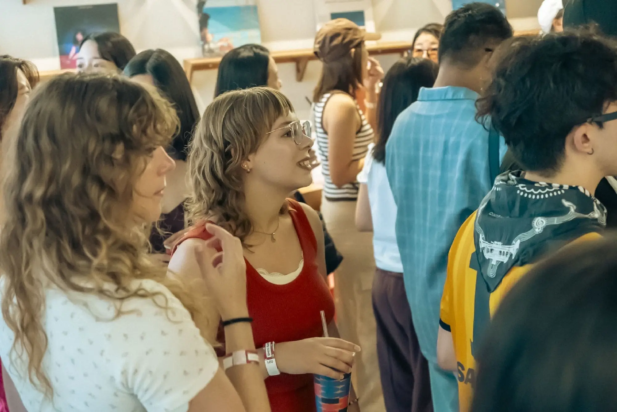 Seoul’s night owls try daylight: coffee, dancing, and new friends at sunrise