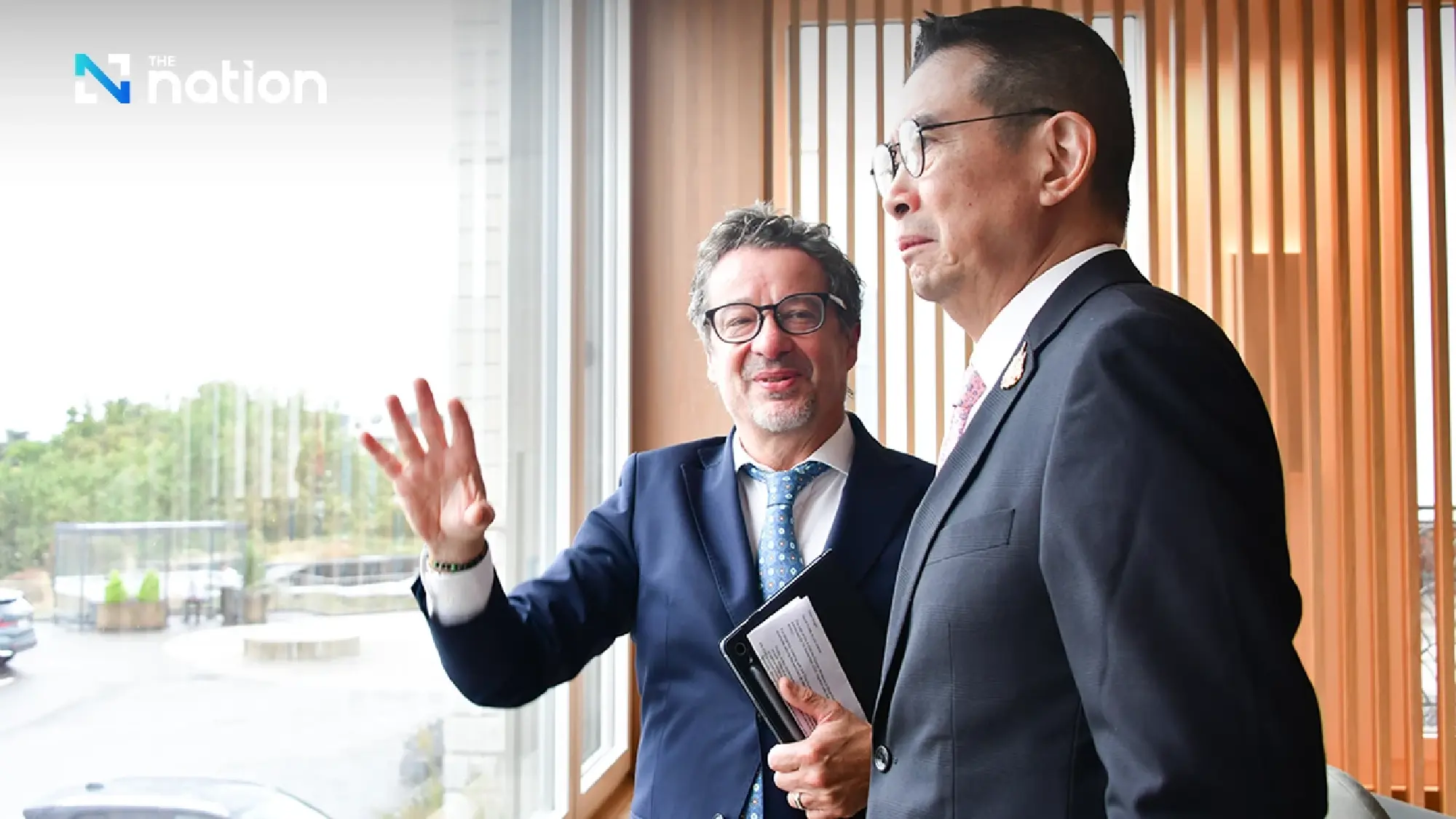 Maris presents evidence to ICRC on Cambodia’s human shield, landmine use