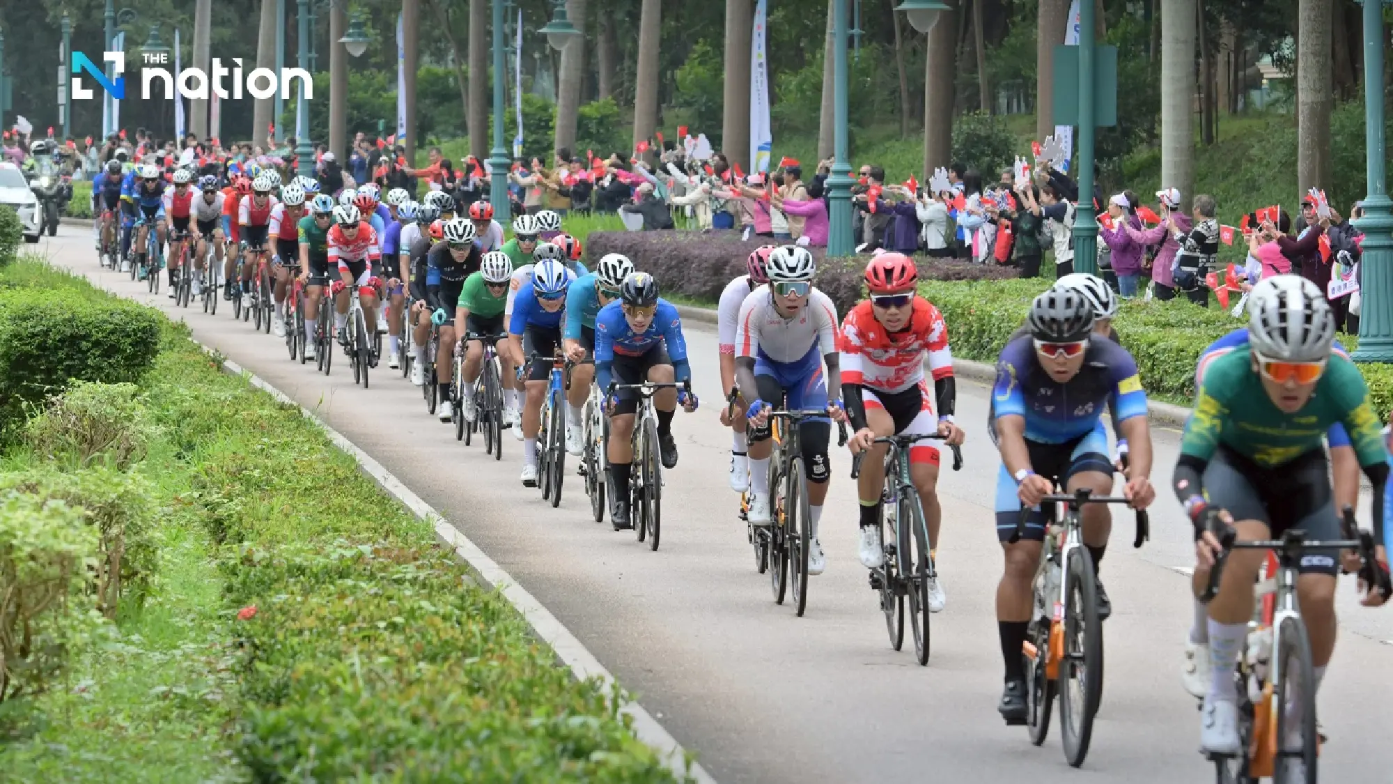 The cross-boundary road cycling (men’s individual race) is one of the events of the 15th National Games that spans the co-host jurisdictions of Guangdong, Hong Kong, and Macao.
