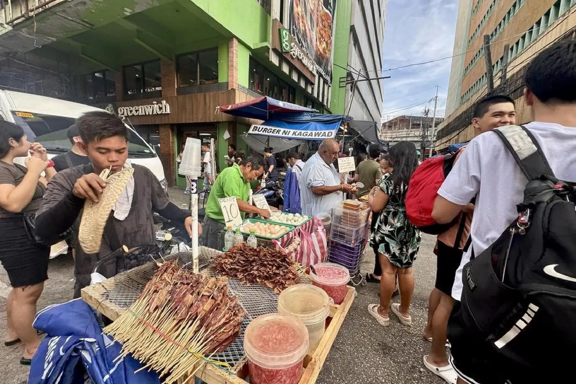 Manila struggles to keep a lasting hawker culture, casts eyes on how Asian nations lifted street food