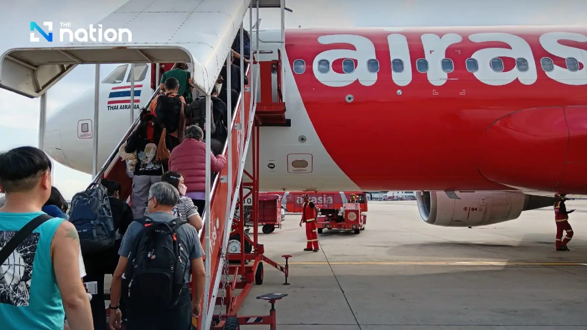 Thai Domestic Tourism Sees Modest Growth Amid Economic Headwinds