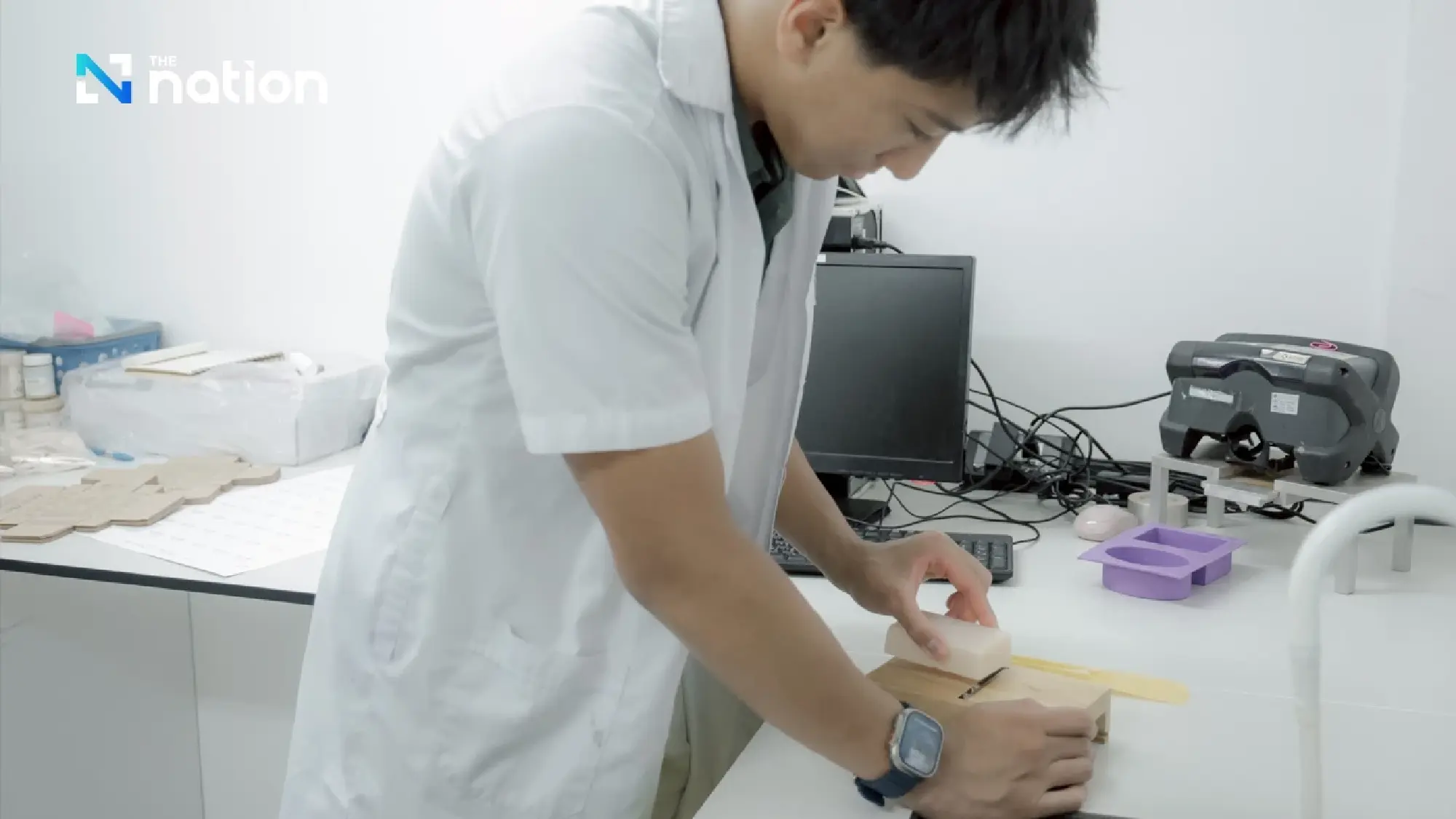 The Teen Who Turned Eczema Into Enterprise: How a 17-Year-Old Built a Social Impact Skincare Brand