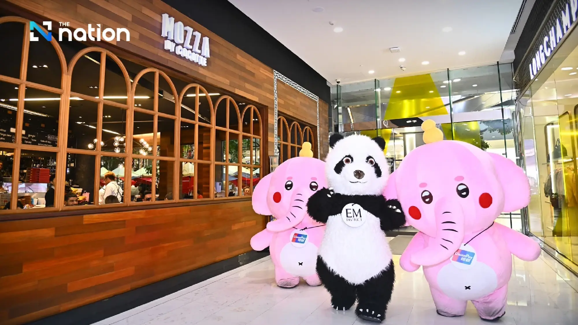 The Mall Group and UnionPay International Present “Parade of Friendship Troops”, Celebrating 50 Years of Thai-Chinese Diplomatic Relations