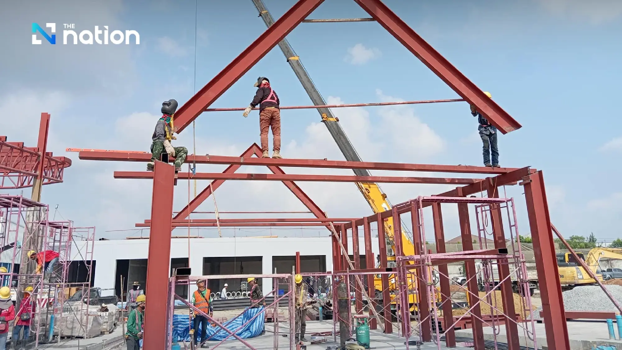 Government, private sector push to replace workforce amid Cambodian worker exodus