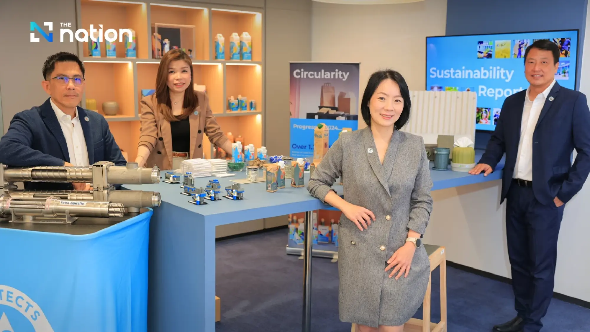 (from left) Surapong Kobpraditkul, Praeporn Amornpanupun,  Ratanasiri Tilokskulchai and Patinya Silsupadol