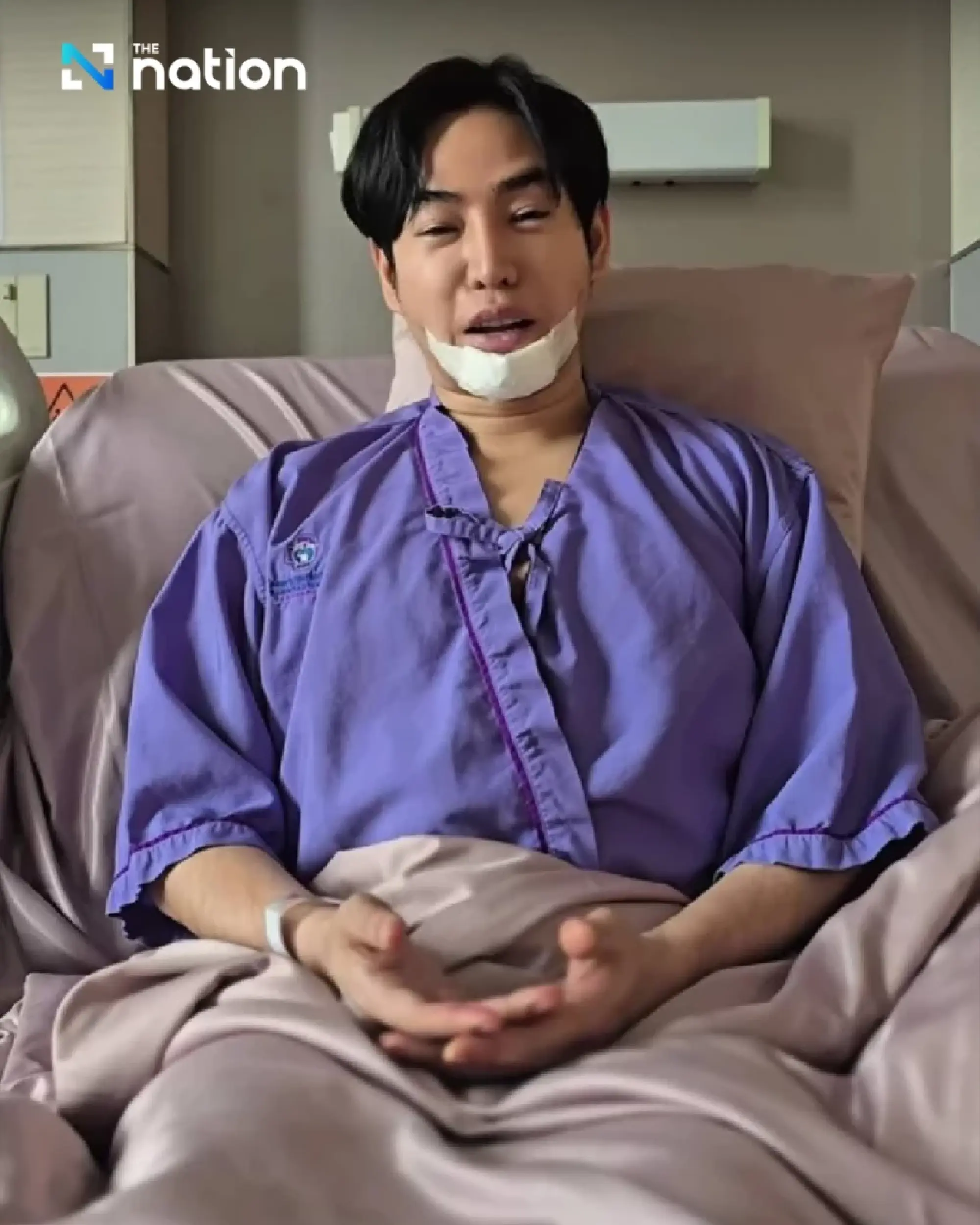 Singer Palitchoke apologises for unruly behaviour after drunken incident