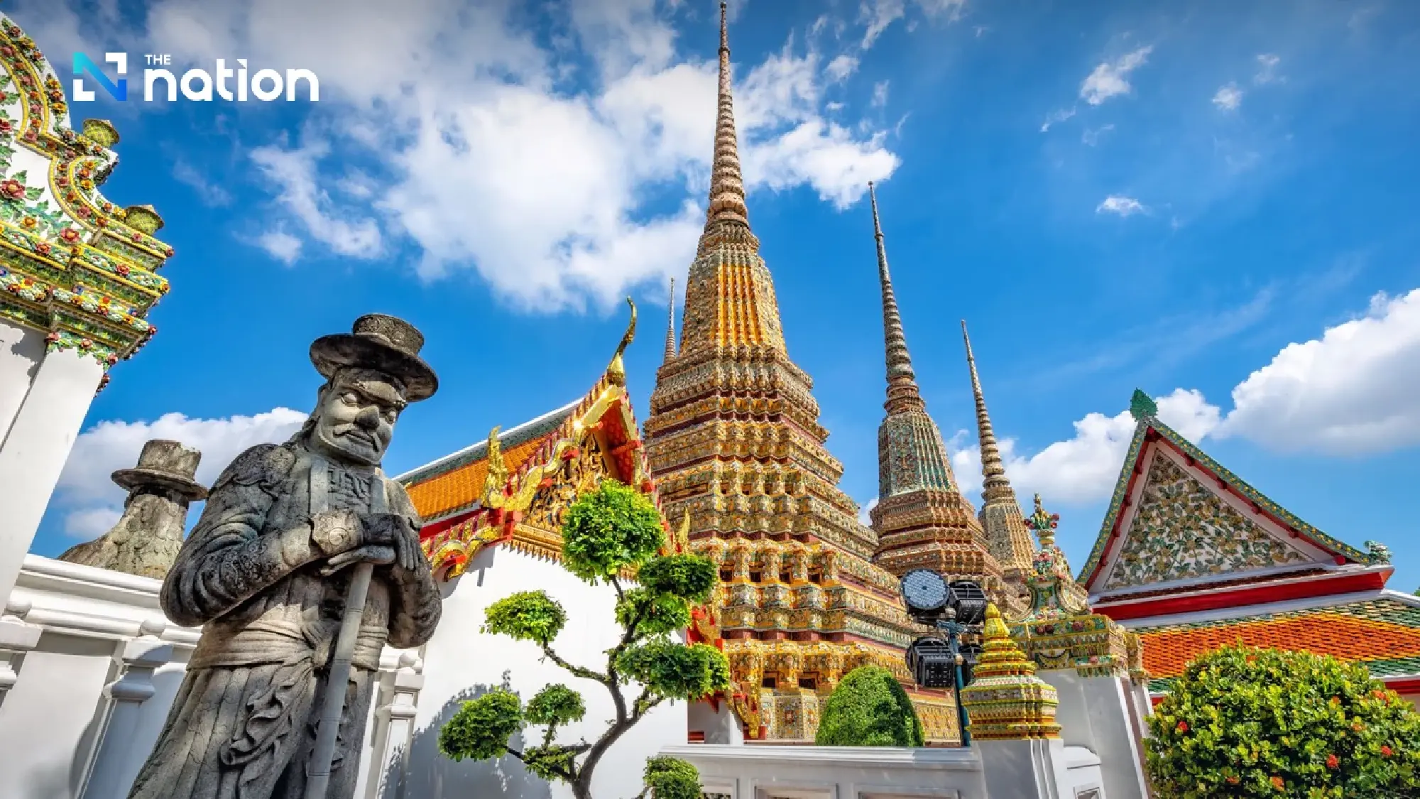 Temple weddings: meaningful & magical in Bangkok