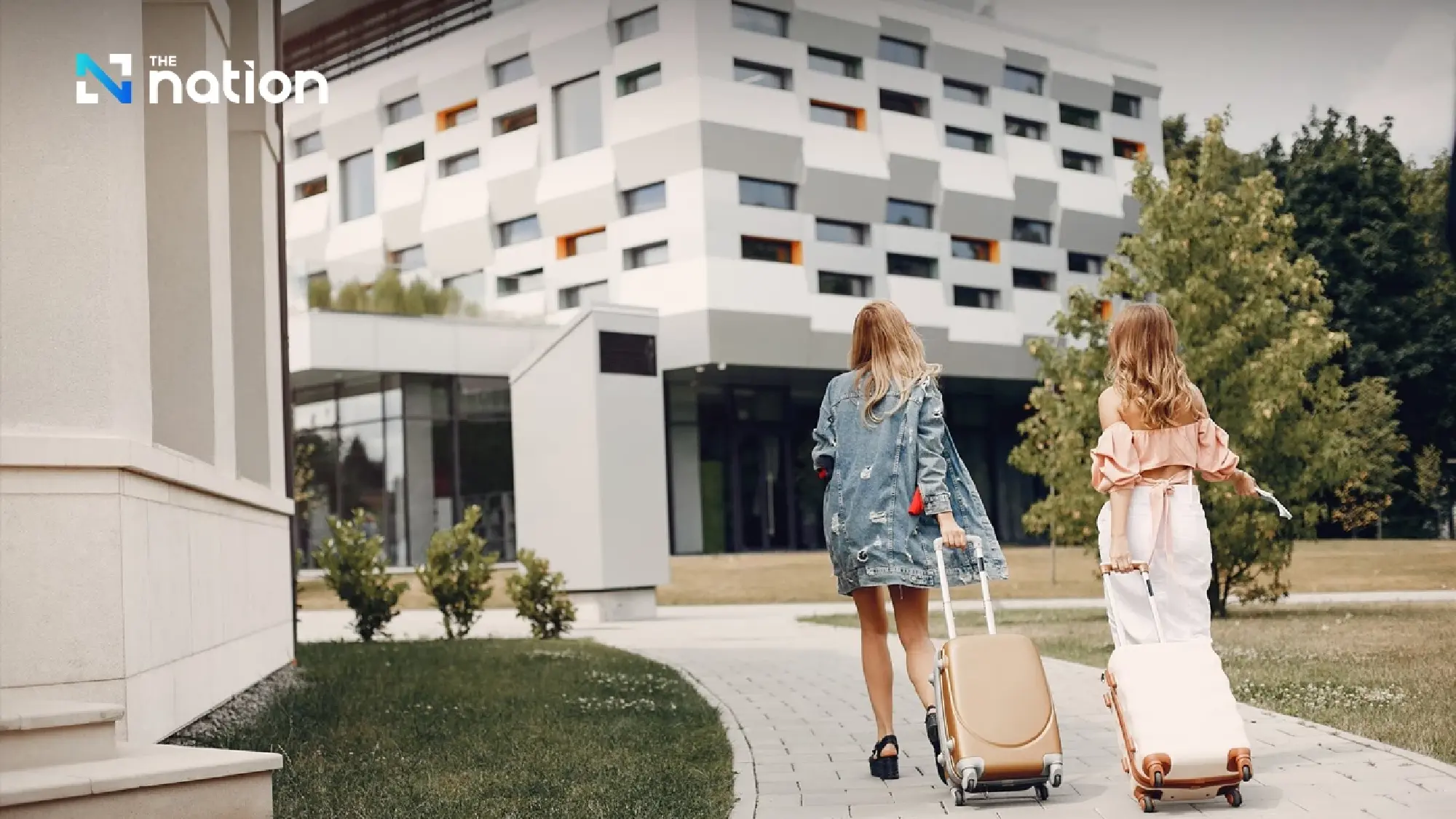 Thai Hotels Association to challenge nationwide 400-baht minimum wage in court