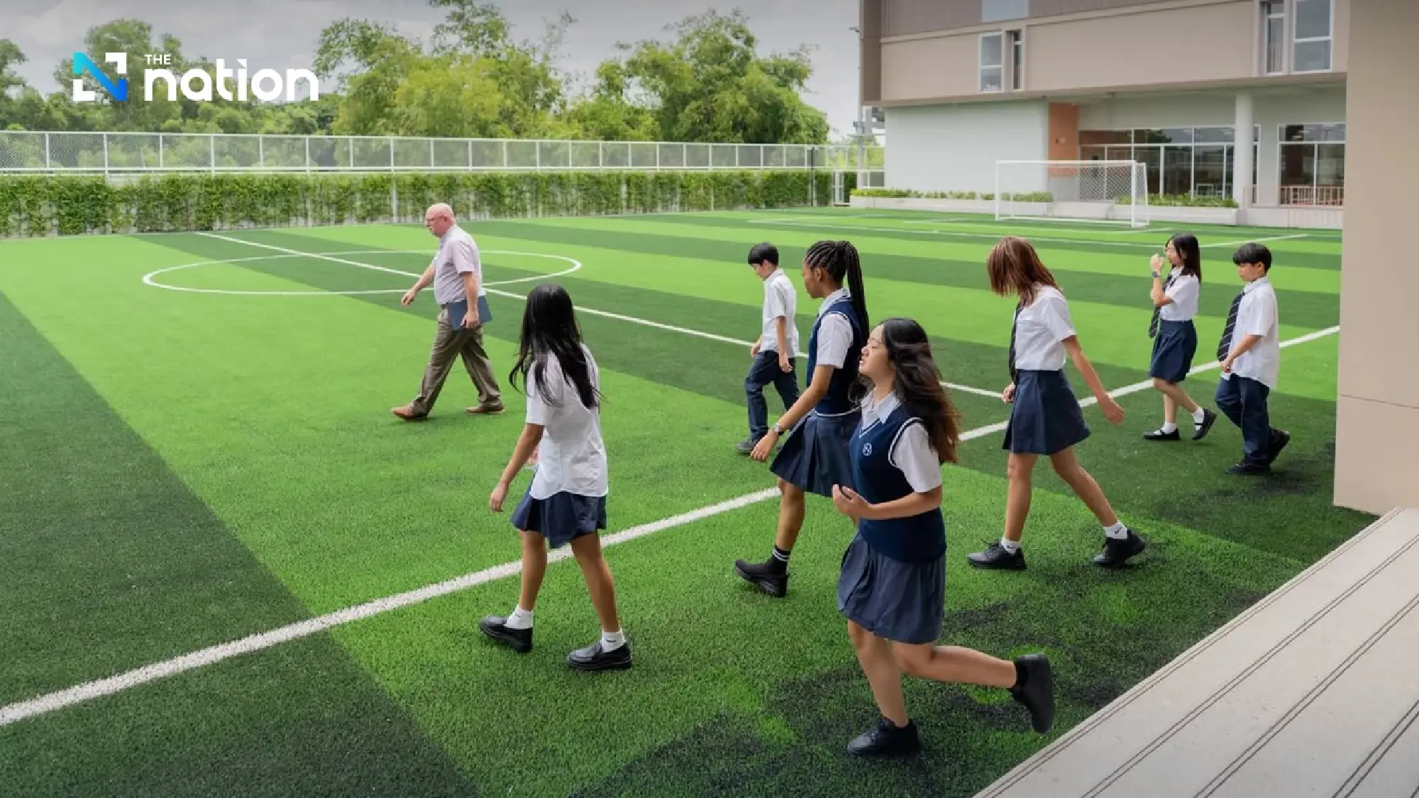 "The Arthit Ourairat Institution (AOI)" expands its empire to the center of Bangkok