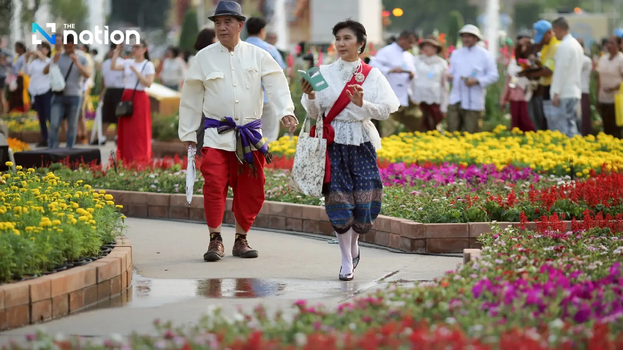 How the Thai Royal Fashion Embraced Western Style in the 1800s
