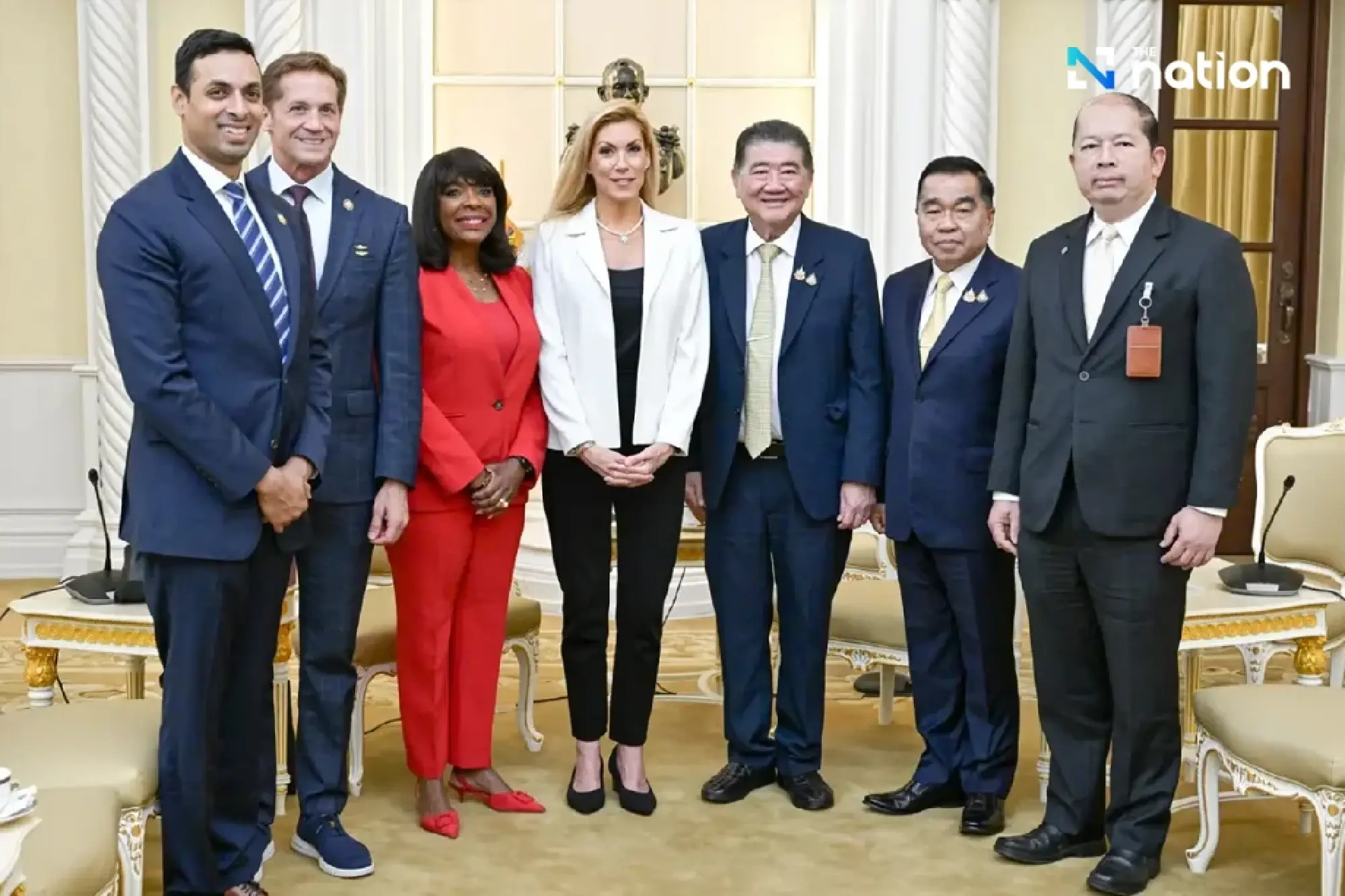 US congressional delegation meets Phumtham over border tensions